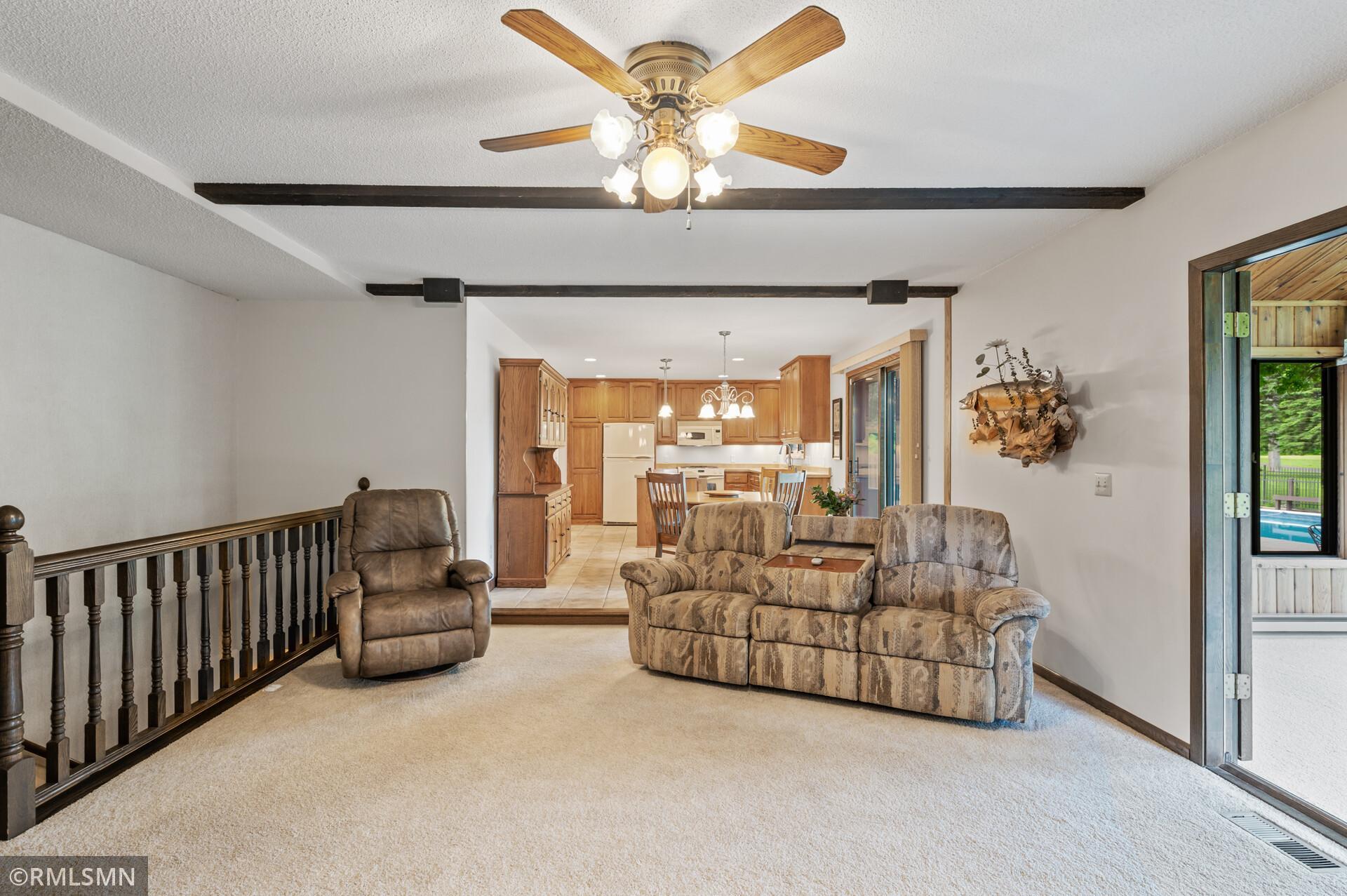 10425 Quaker Lane N