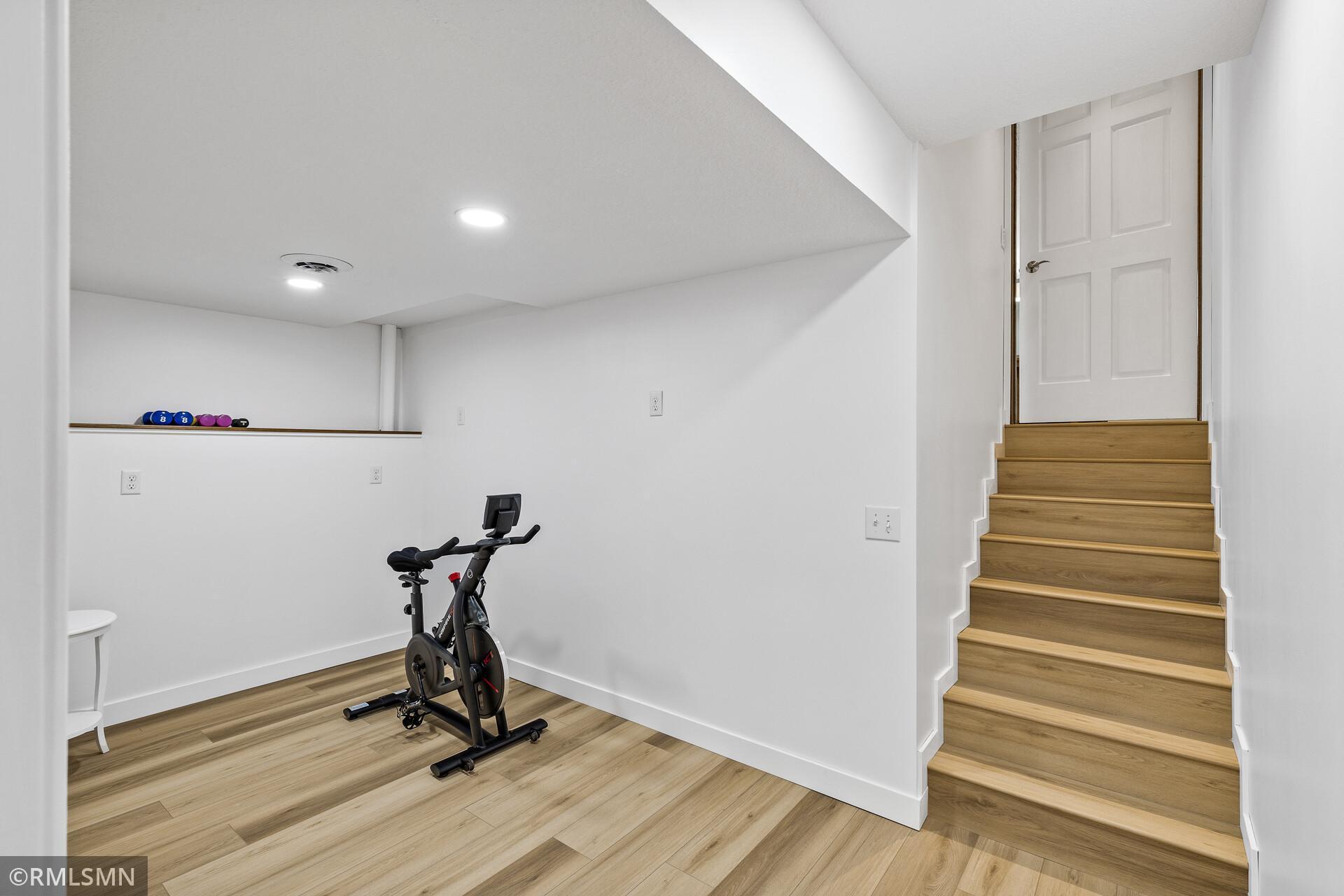 356 James Court