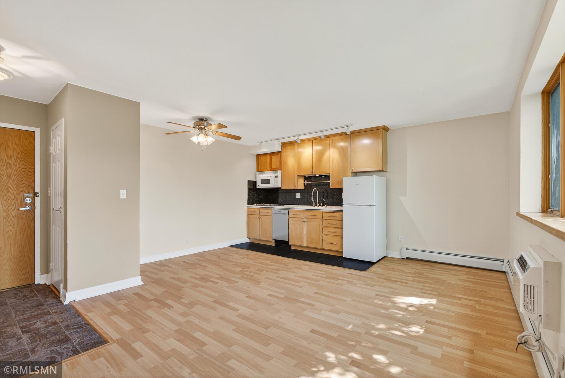 4430 W Lake Harriet Parkway Unit: 405