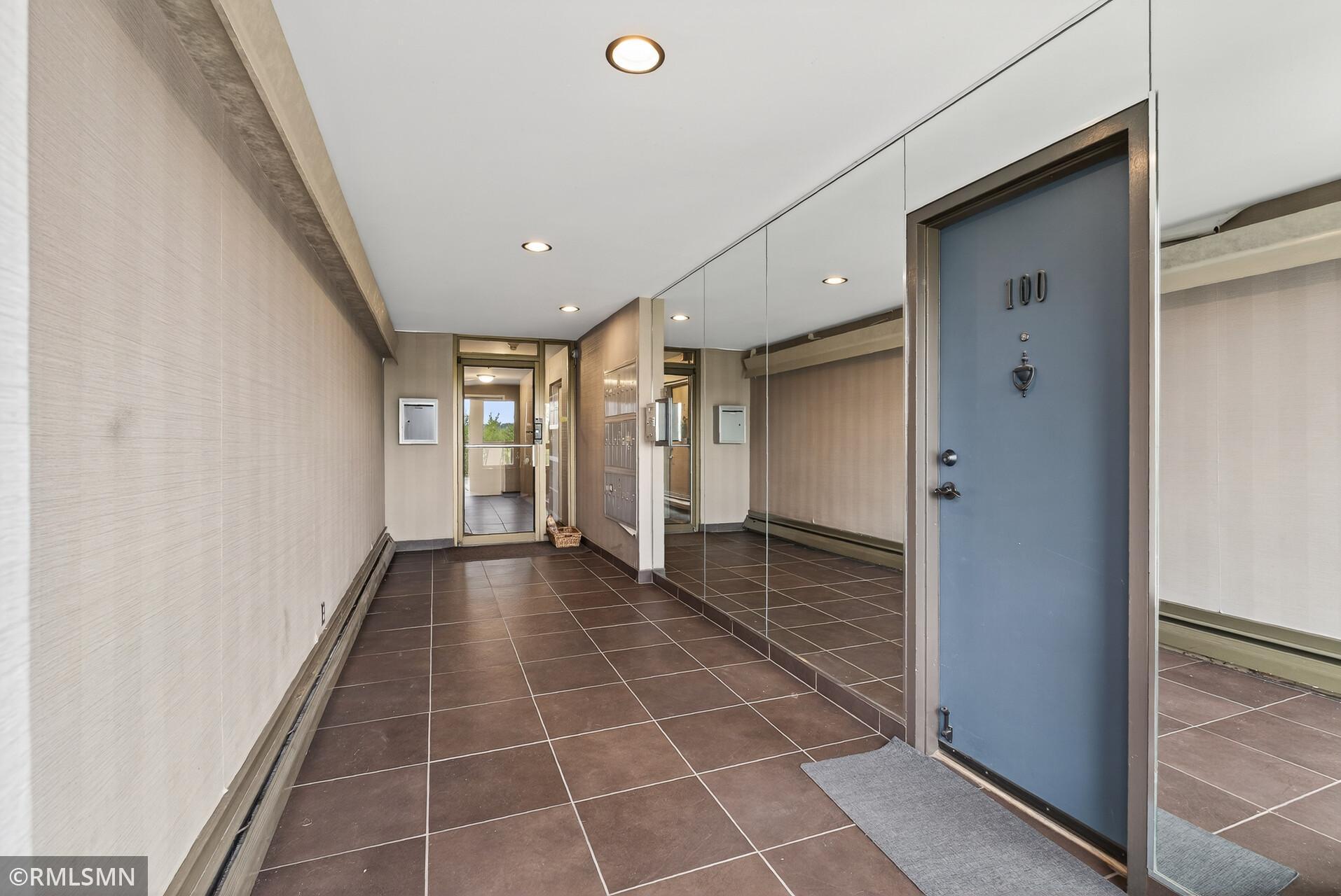 4430 W Lake Harriet Parkway Unit: 405