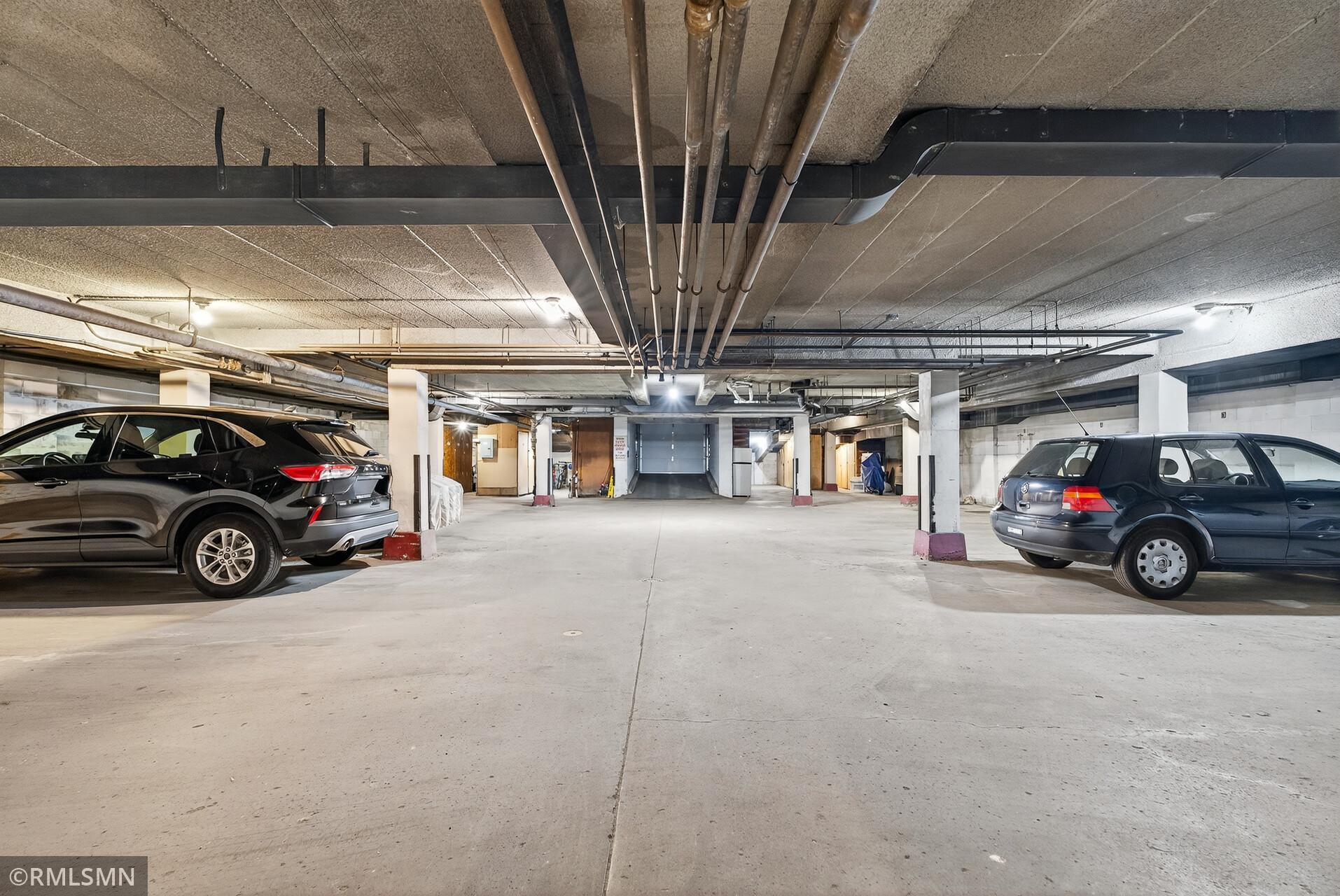 4430 W Lake Harriet Parkway Unit: 405
