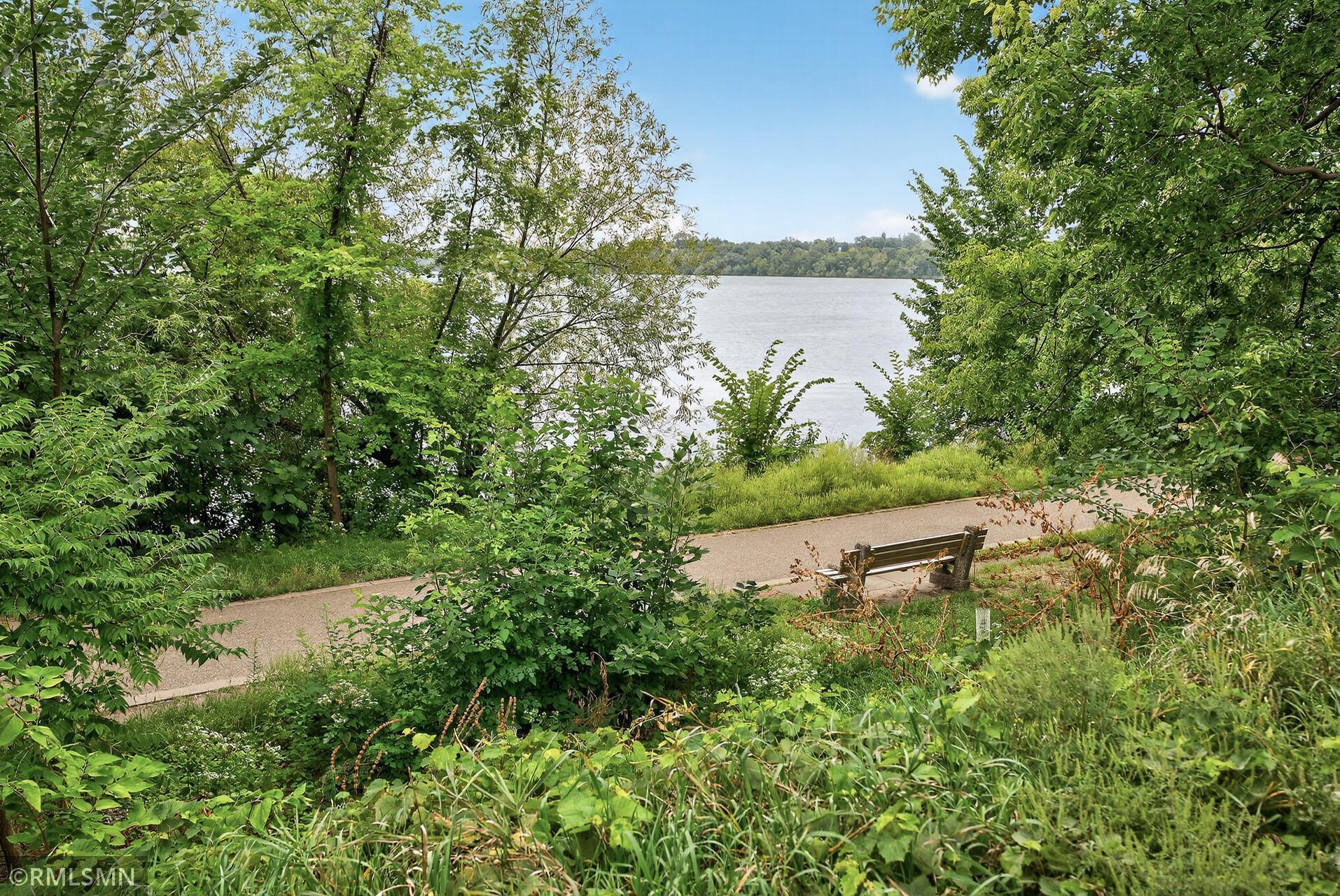4430 W Lake Harriet Parkway Unit: 405