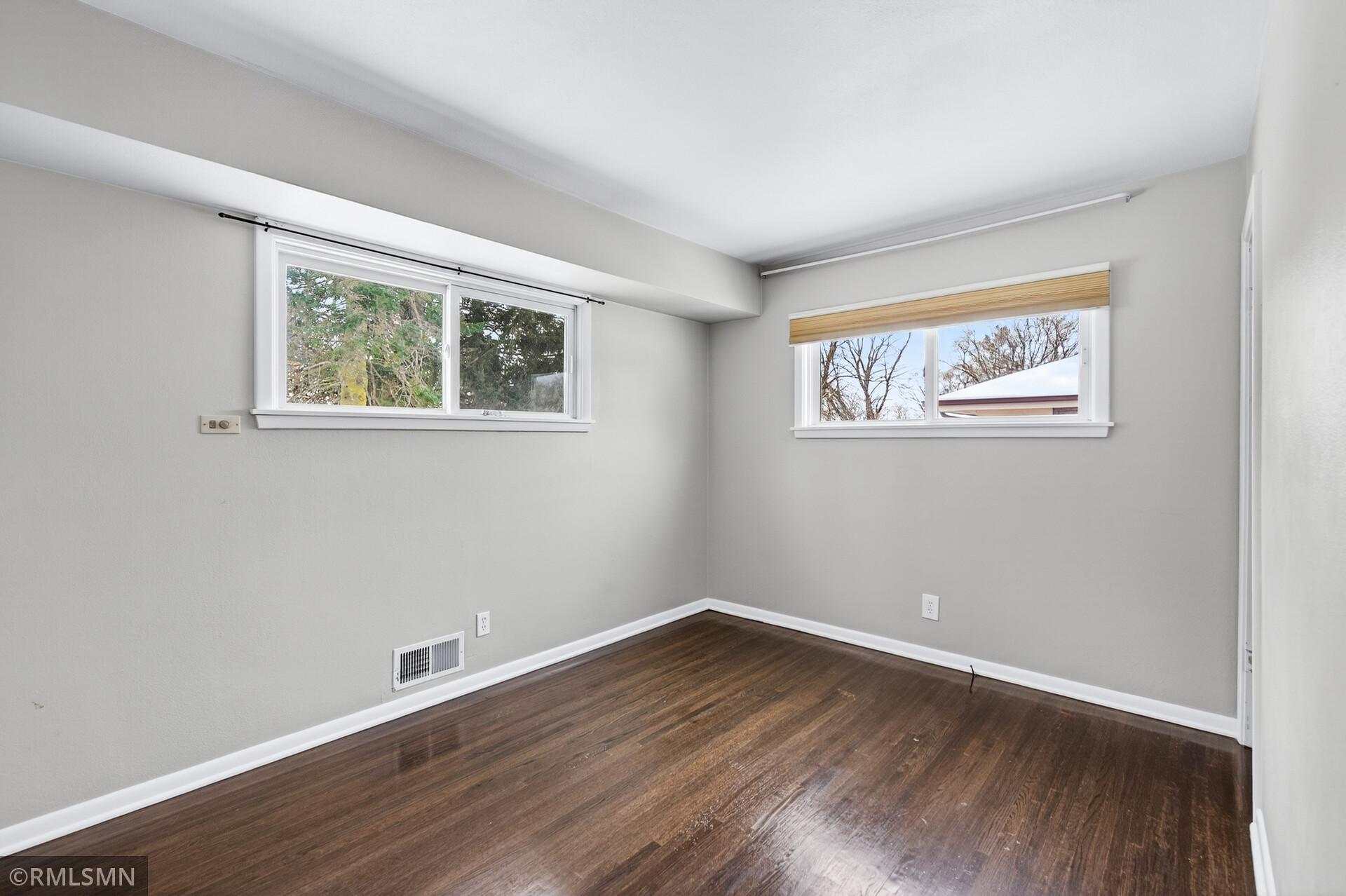 1084 Edgewater Avenue