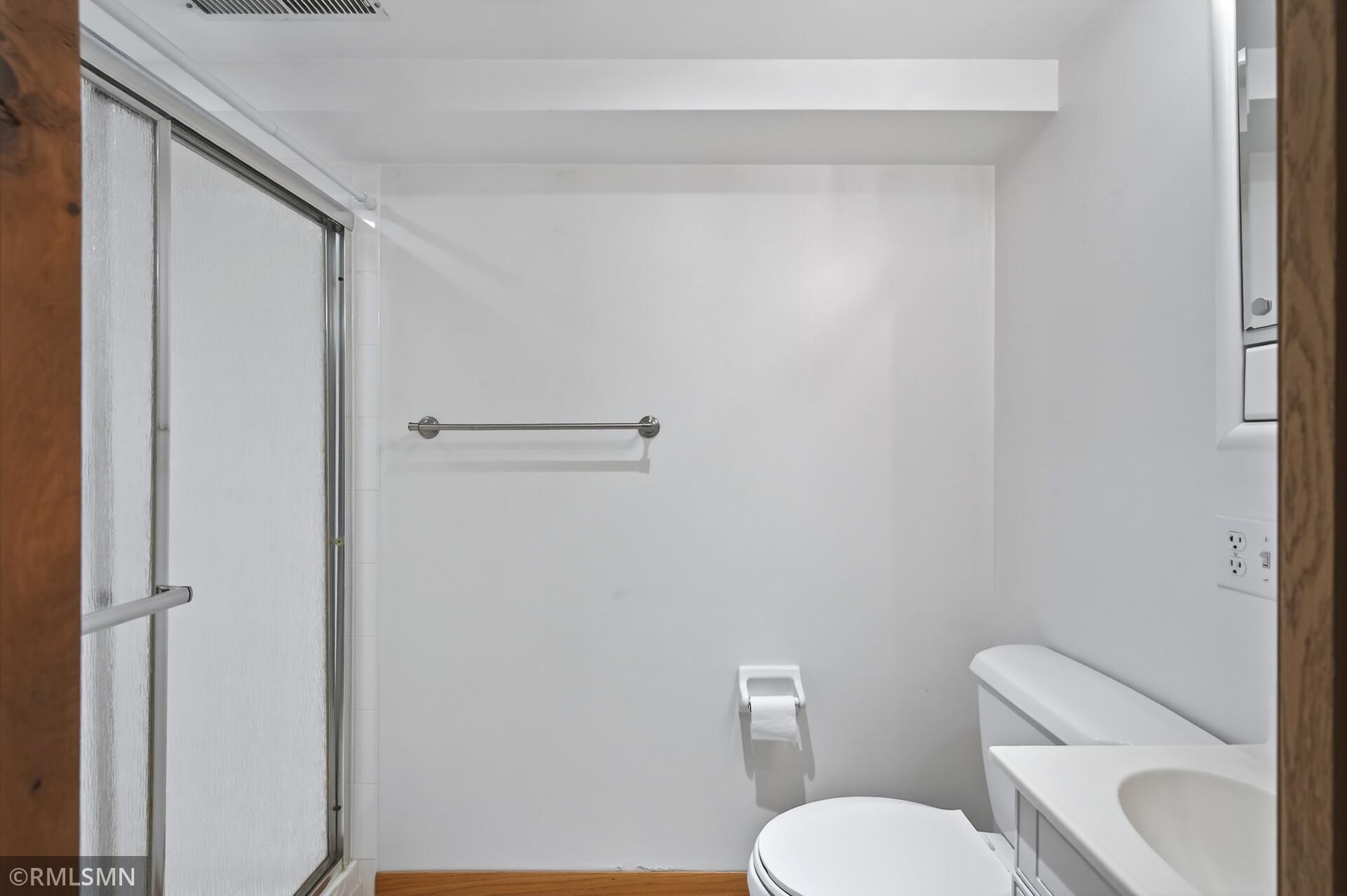 1084 Edgewater Avenue