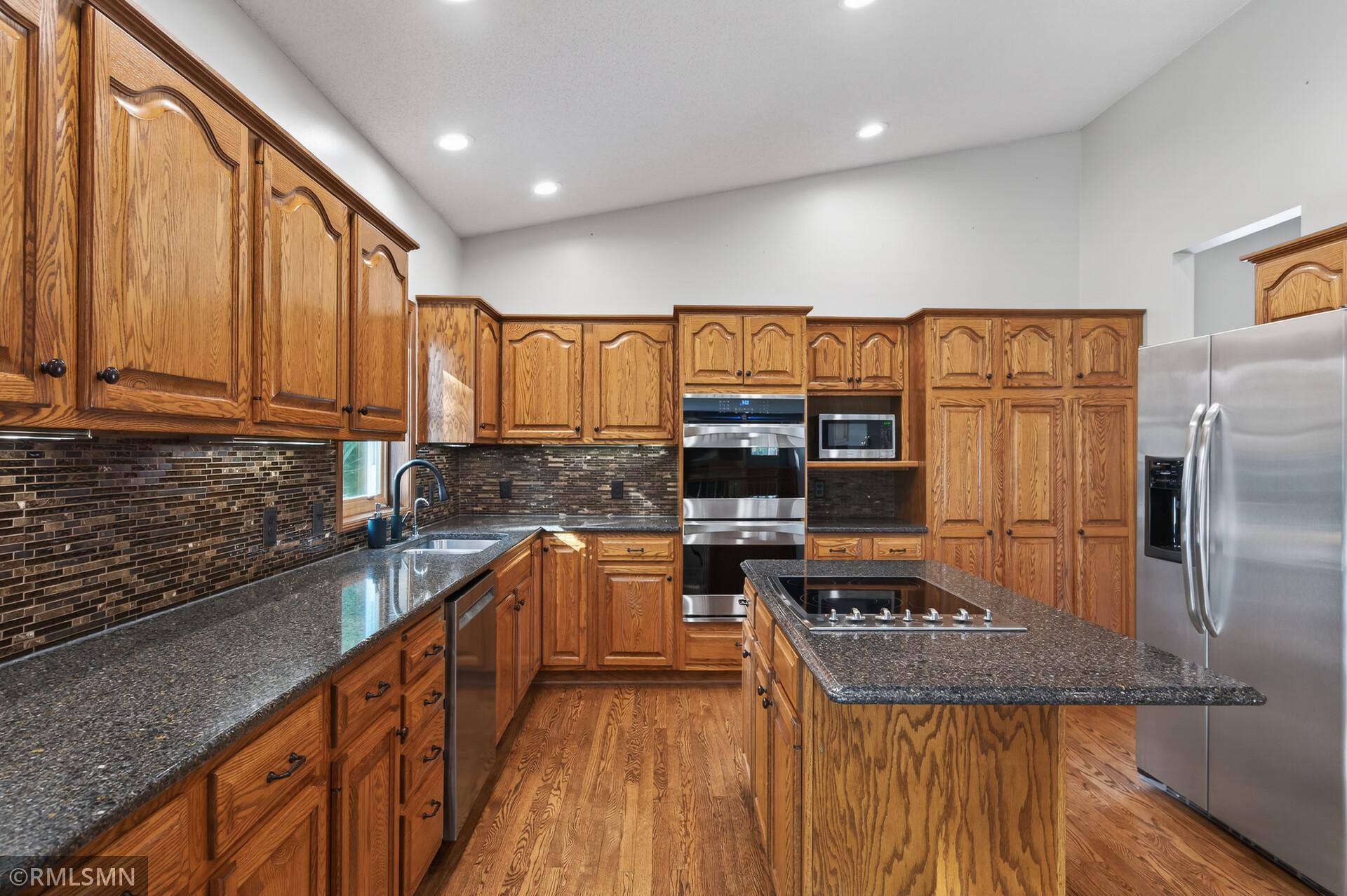 10005 Antrim Court