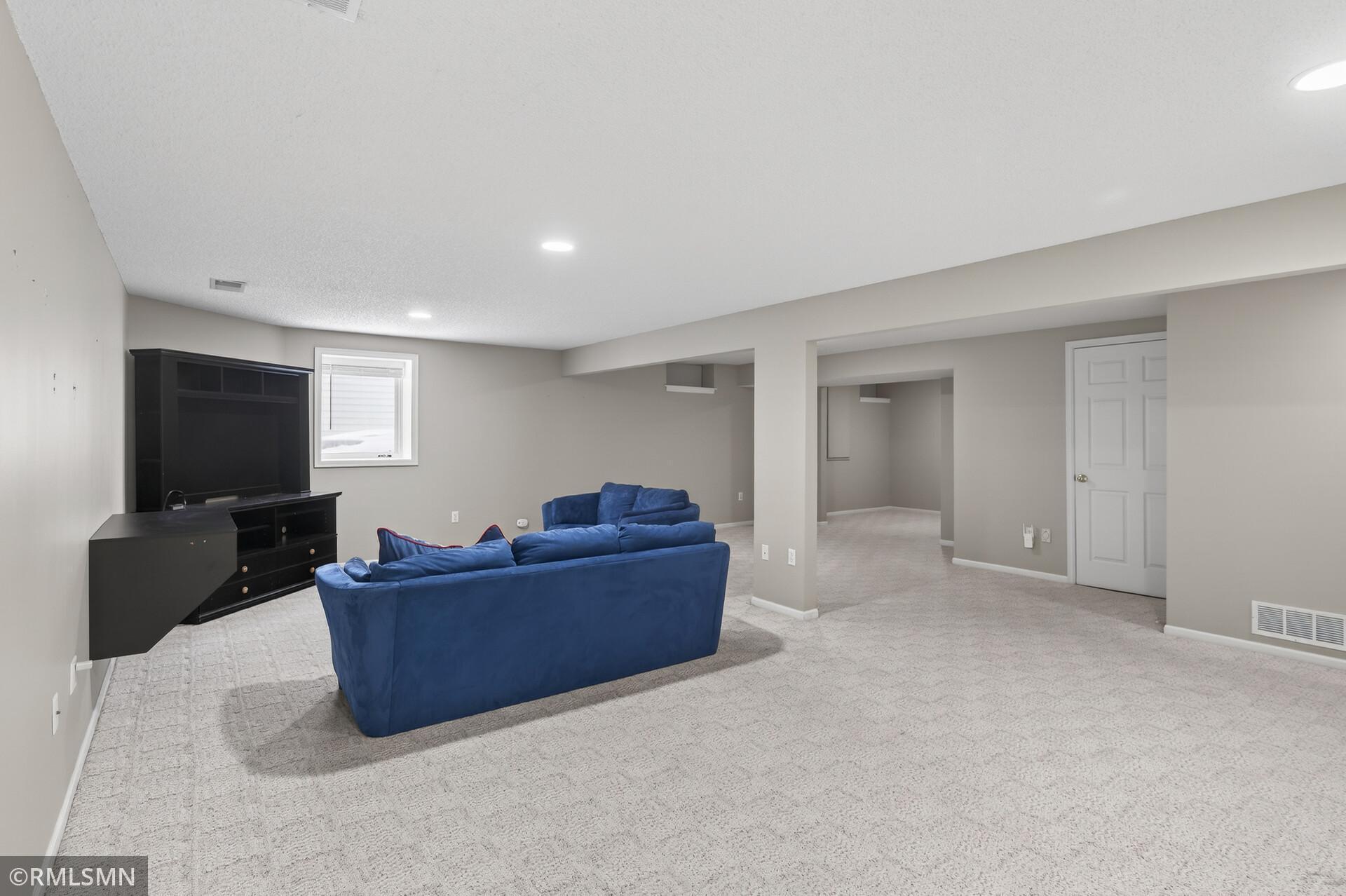 10005 Antrim Court