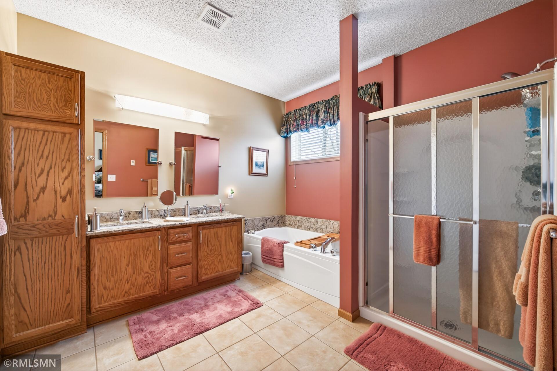 15739 Farnham Avenue N