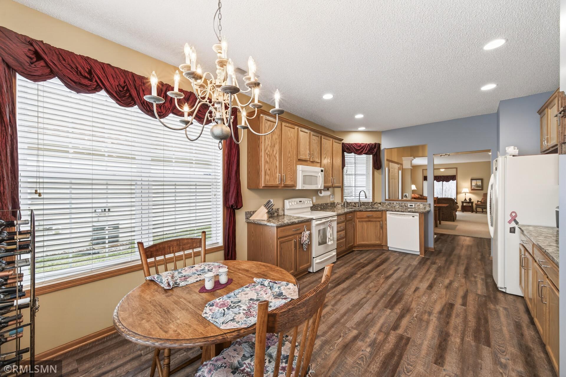 15739 Farnham Avenue N