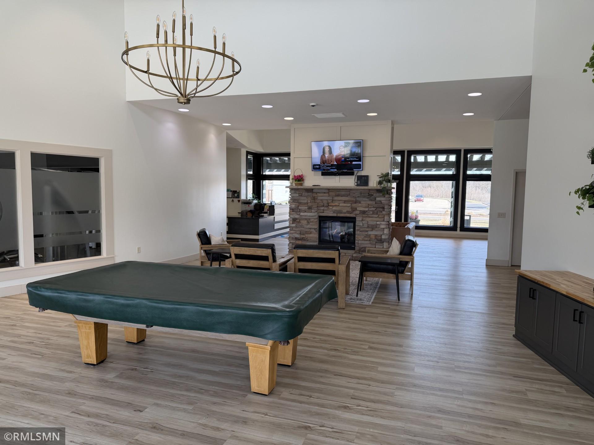 15739 Farnham Avenue N