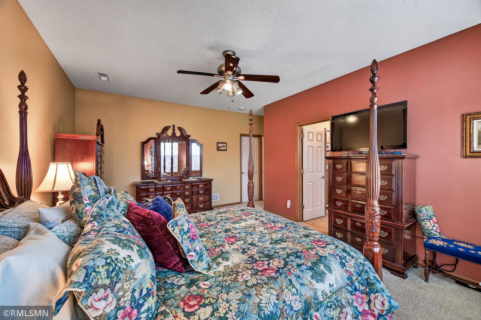 15739 Farnham Avenue N