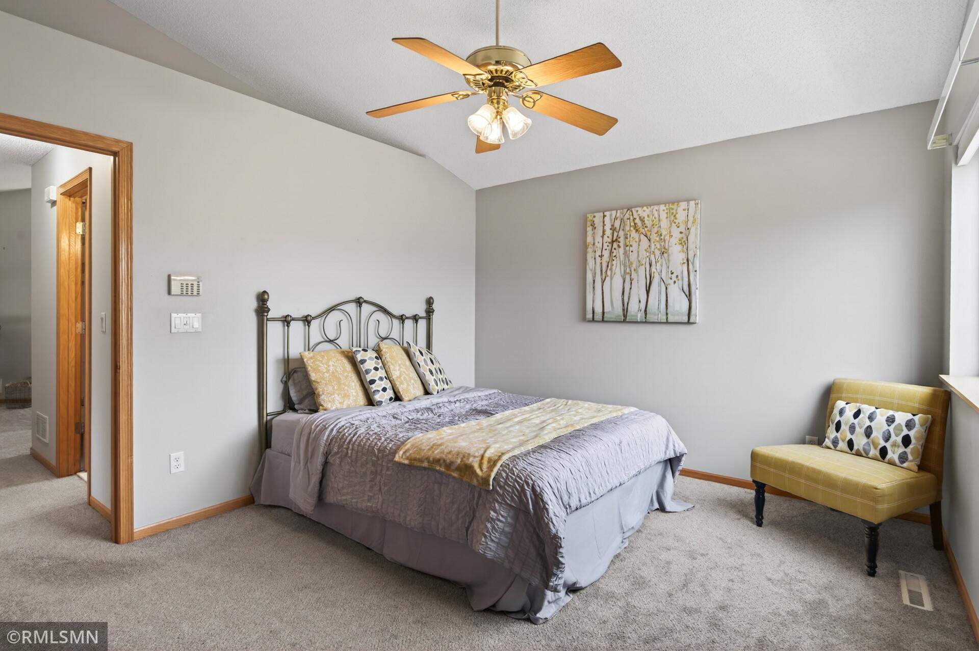 15705 25th Place N Unit: C