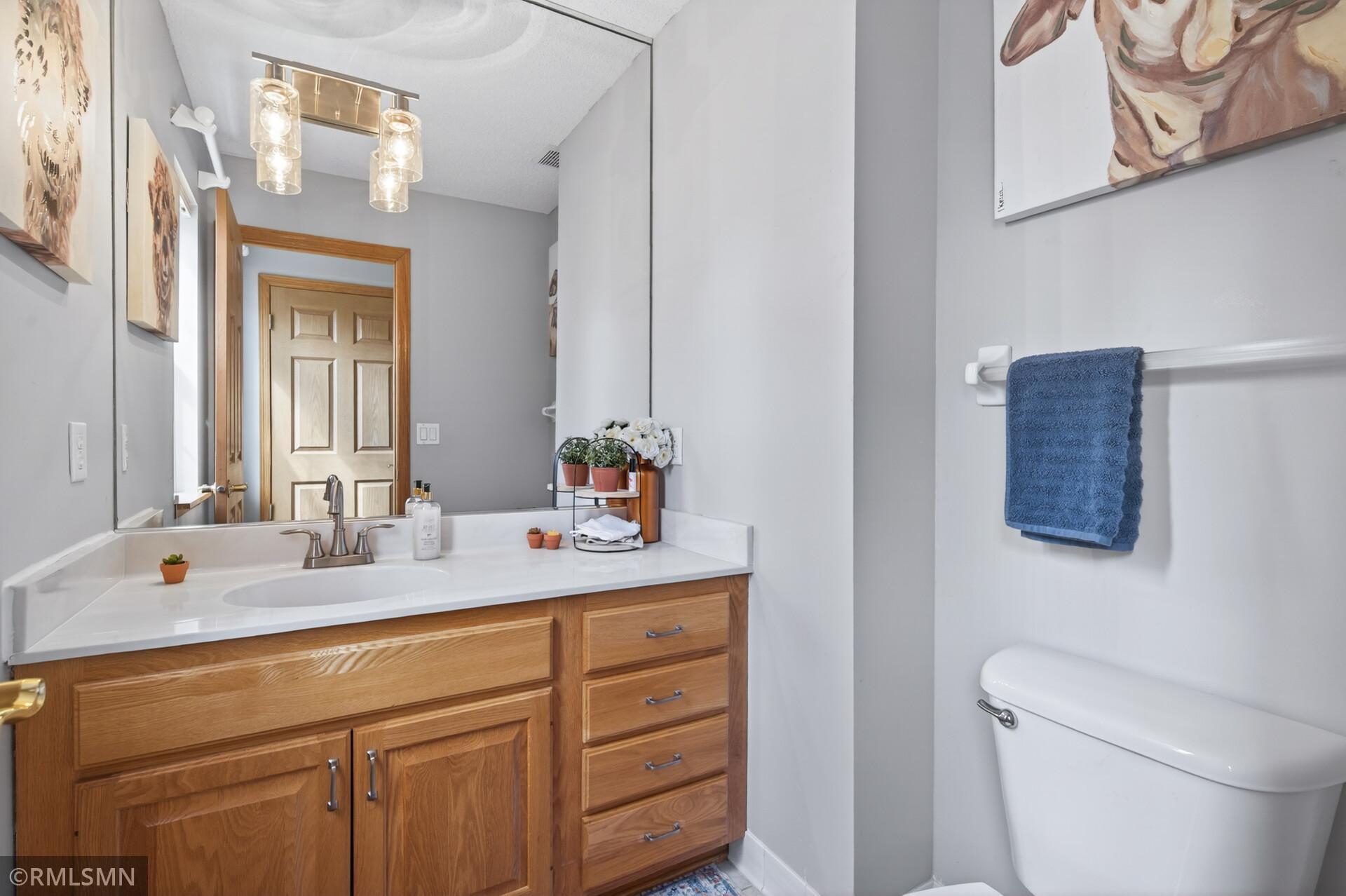 15705 25th Place N Unit: C