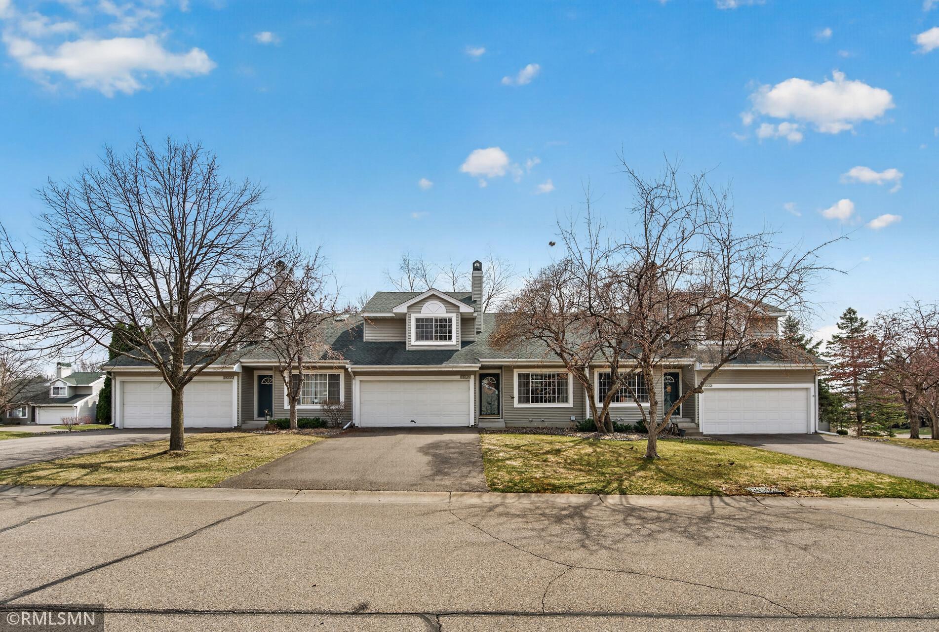 15705 25th Place N Unit: C