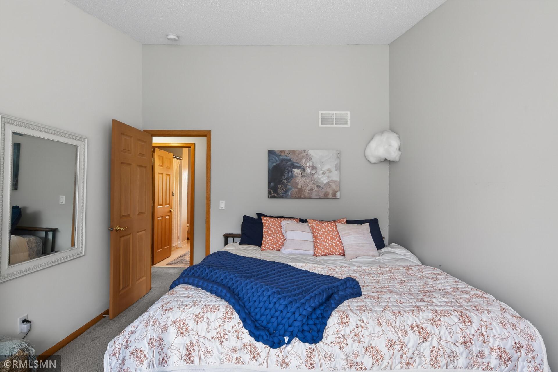 15705 25th Place N Unit: C