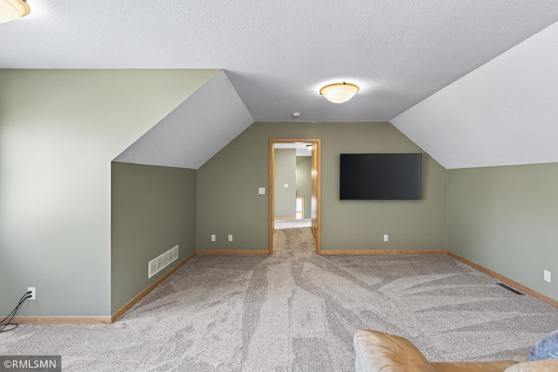 921 Inspiration Parkway S