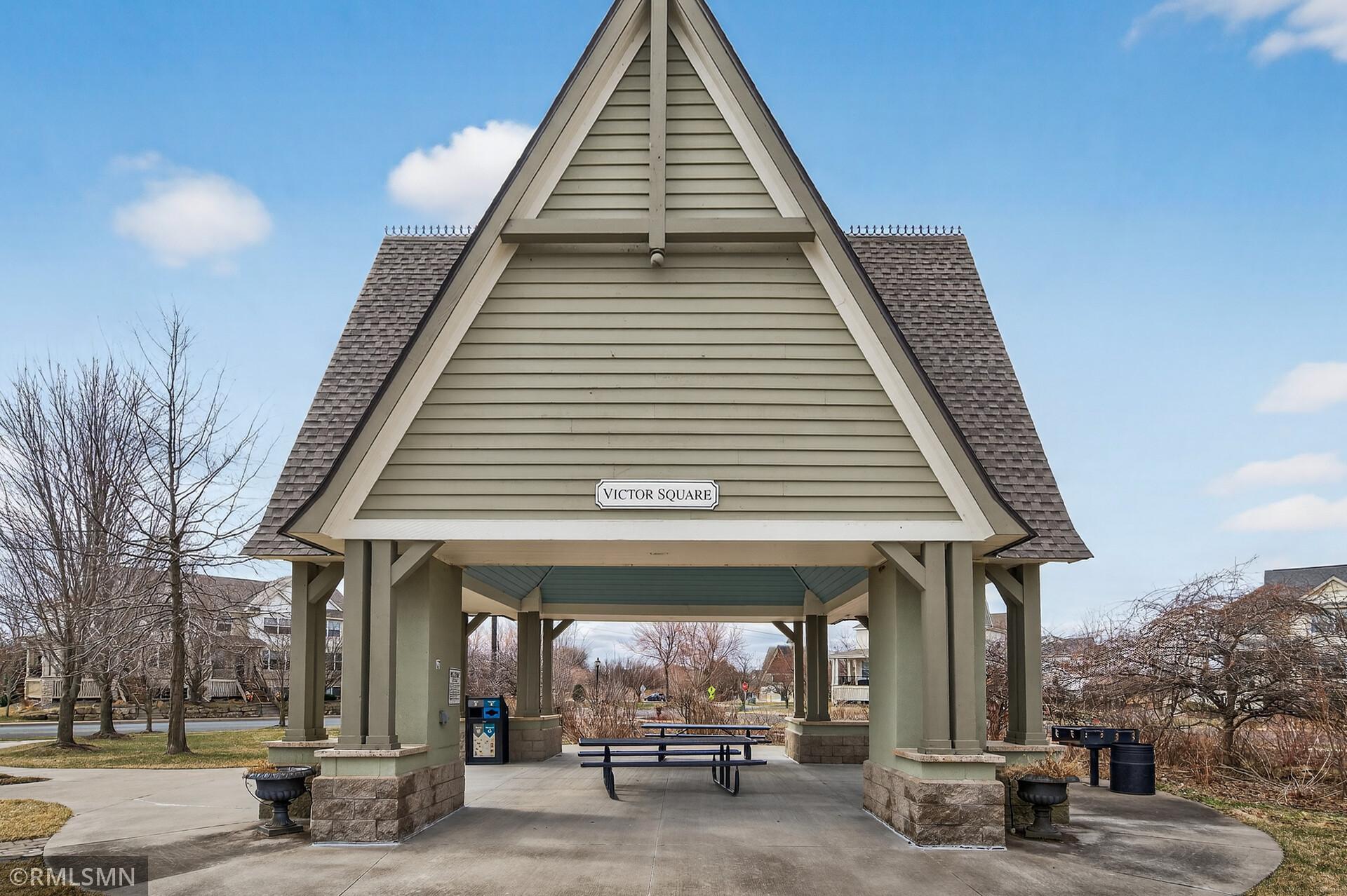 4372 Victor Path Unit: 2