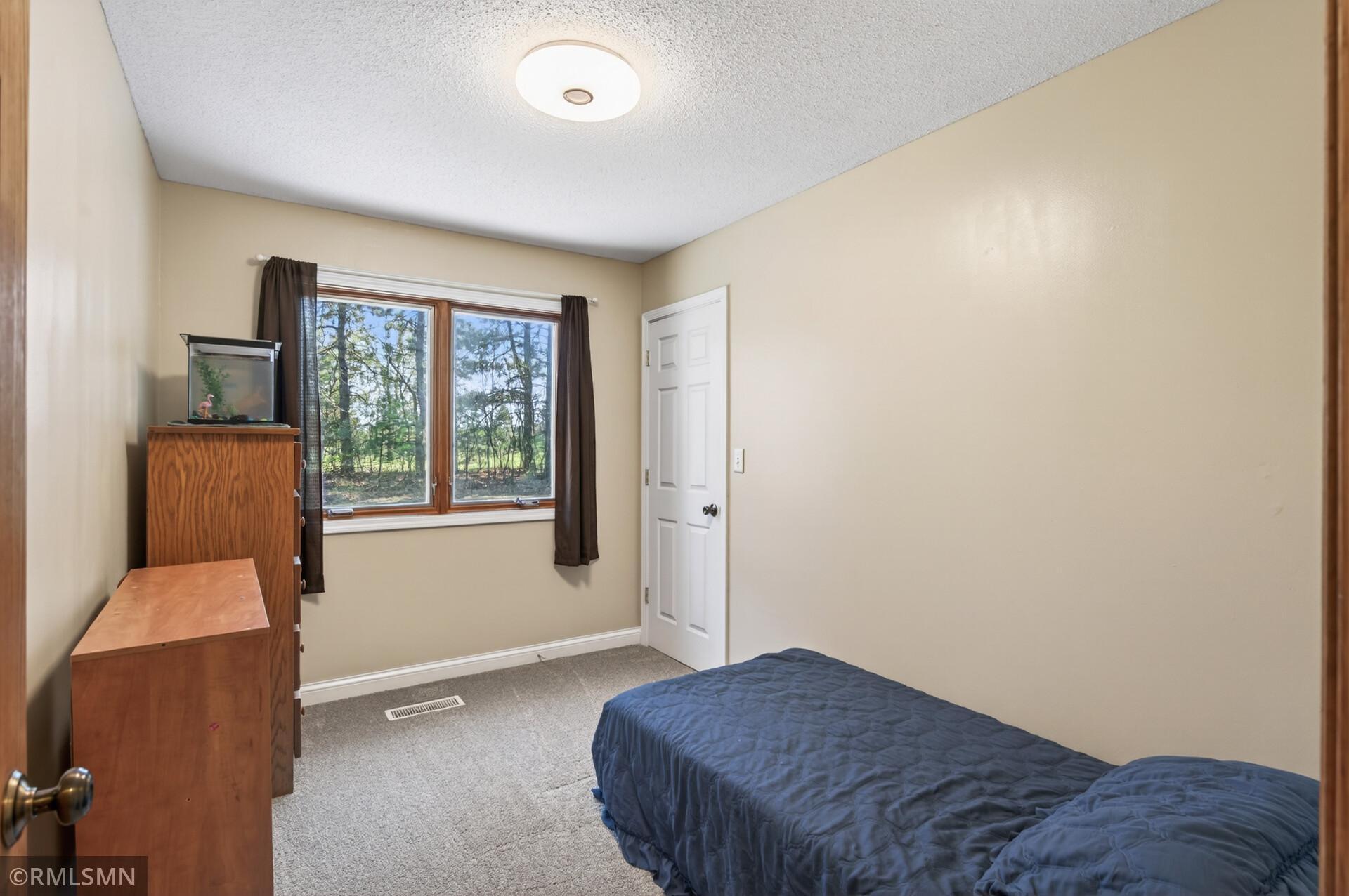 18115 Bender Street NE