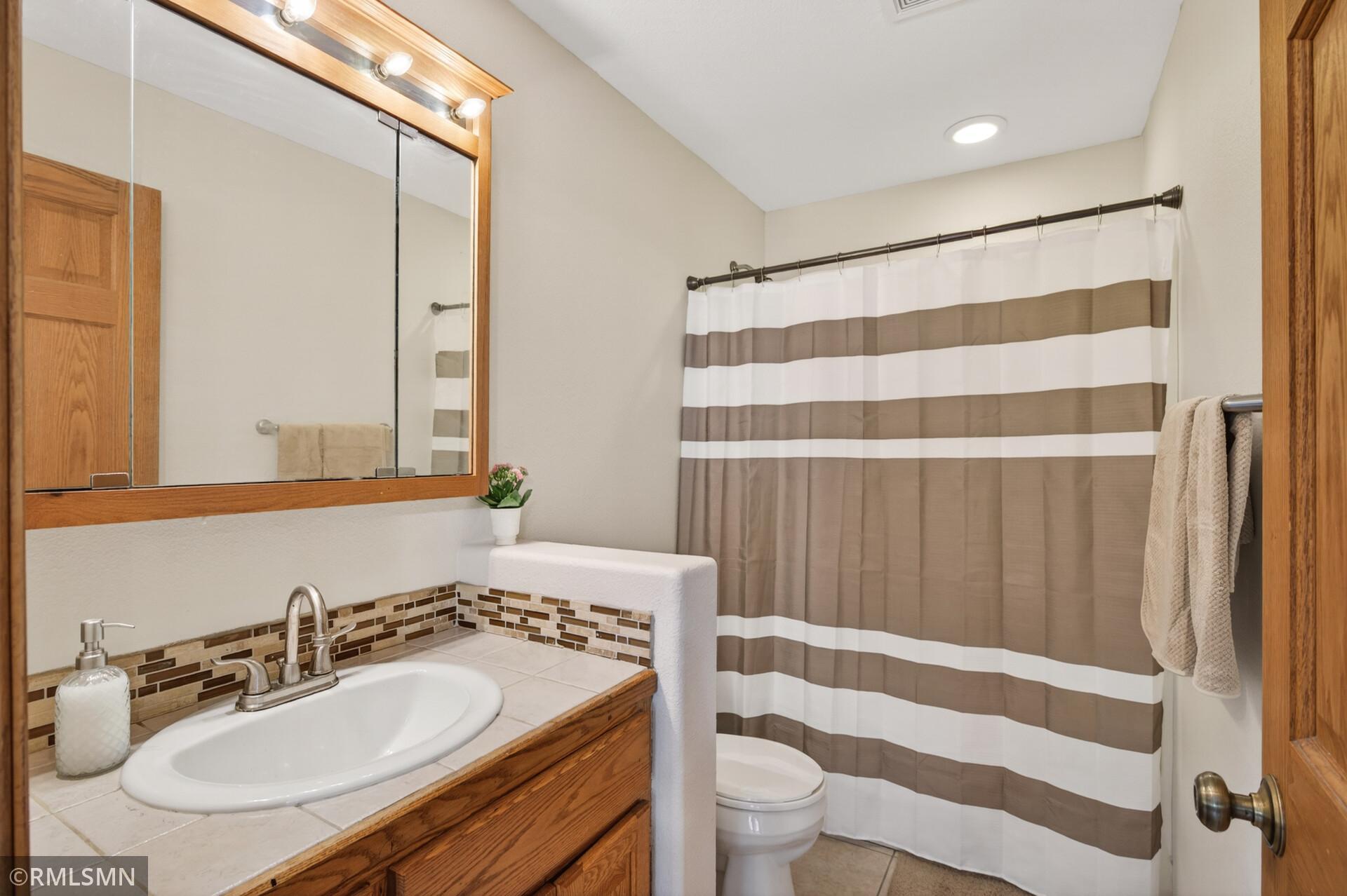 18115 Bender Street NE