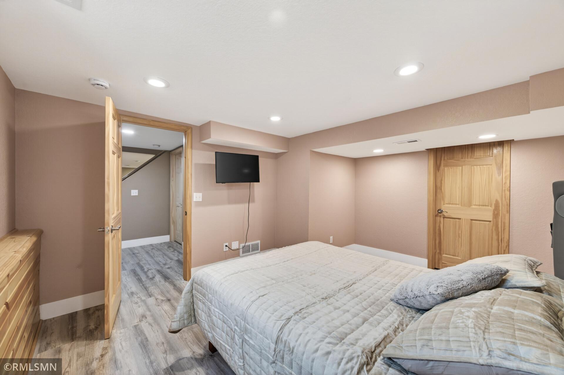 18115 Bender Street NE