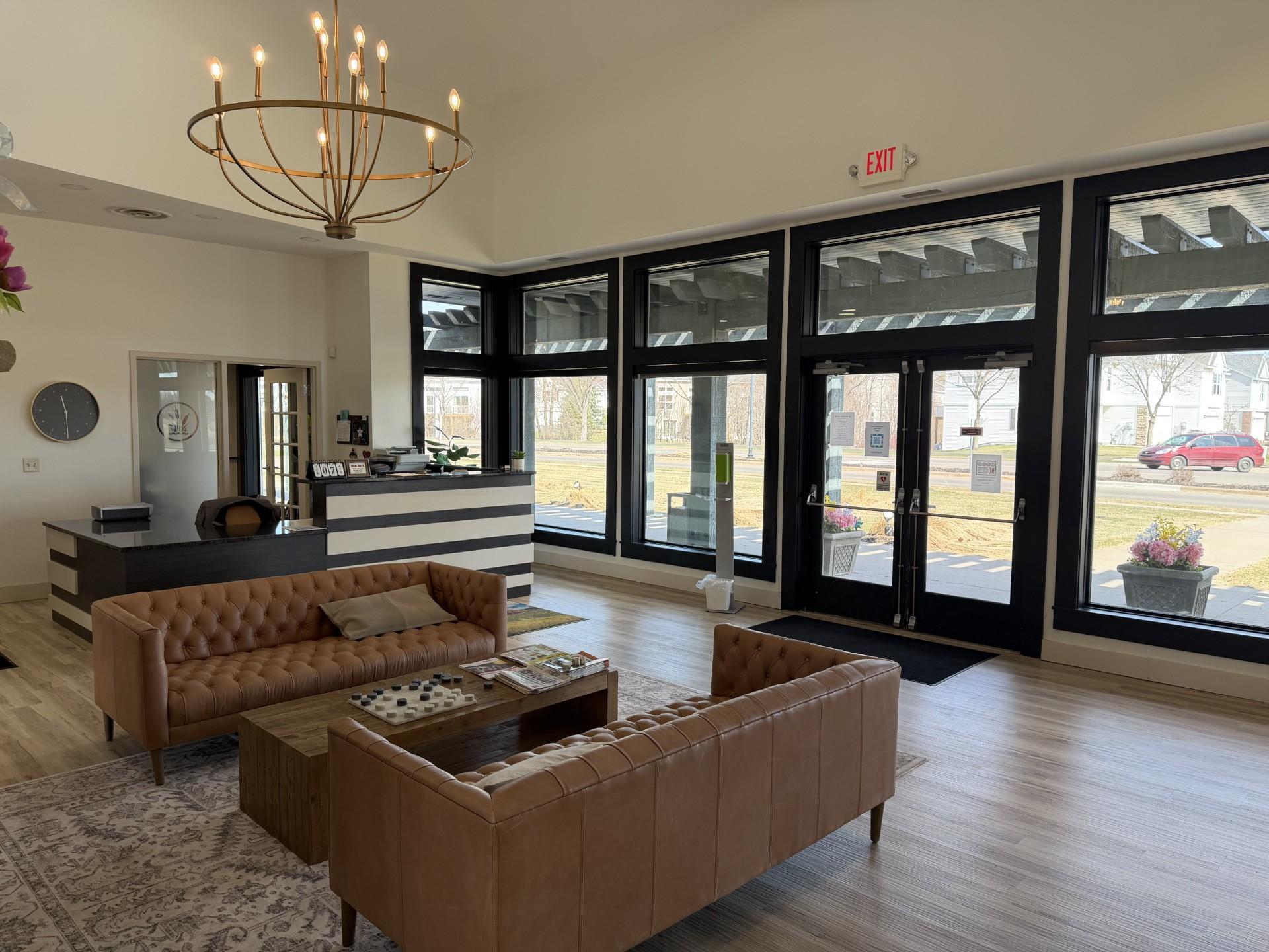 15739 Farnham Avenue N