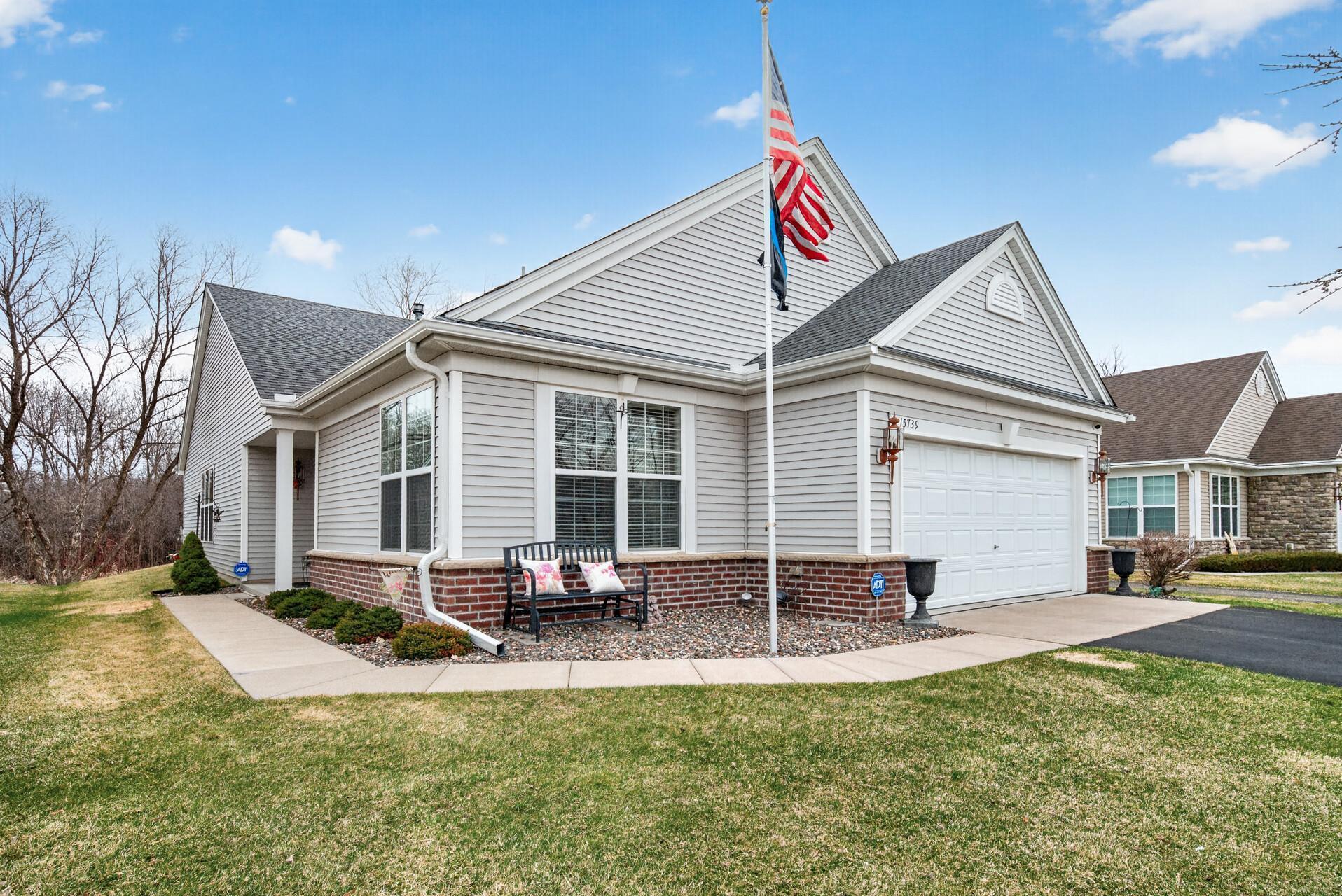 15739 Farnham Avenue N