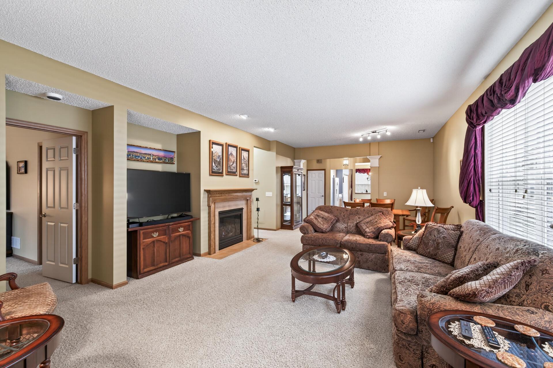 15739 Farnham Avenue N