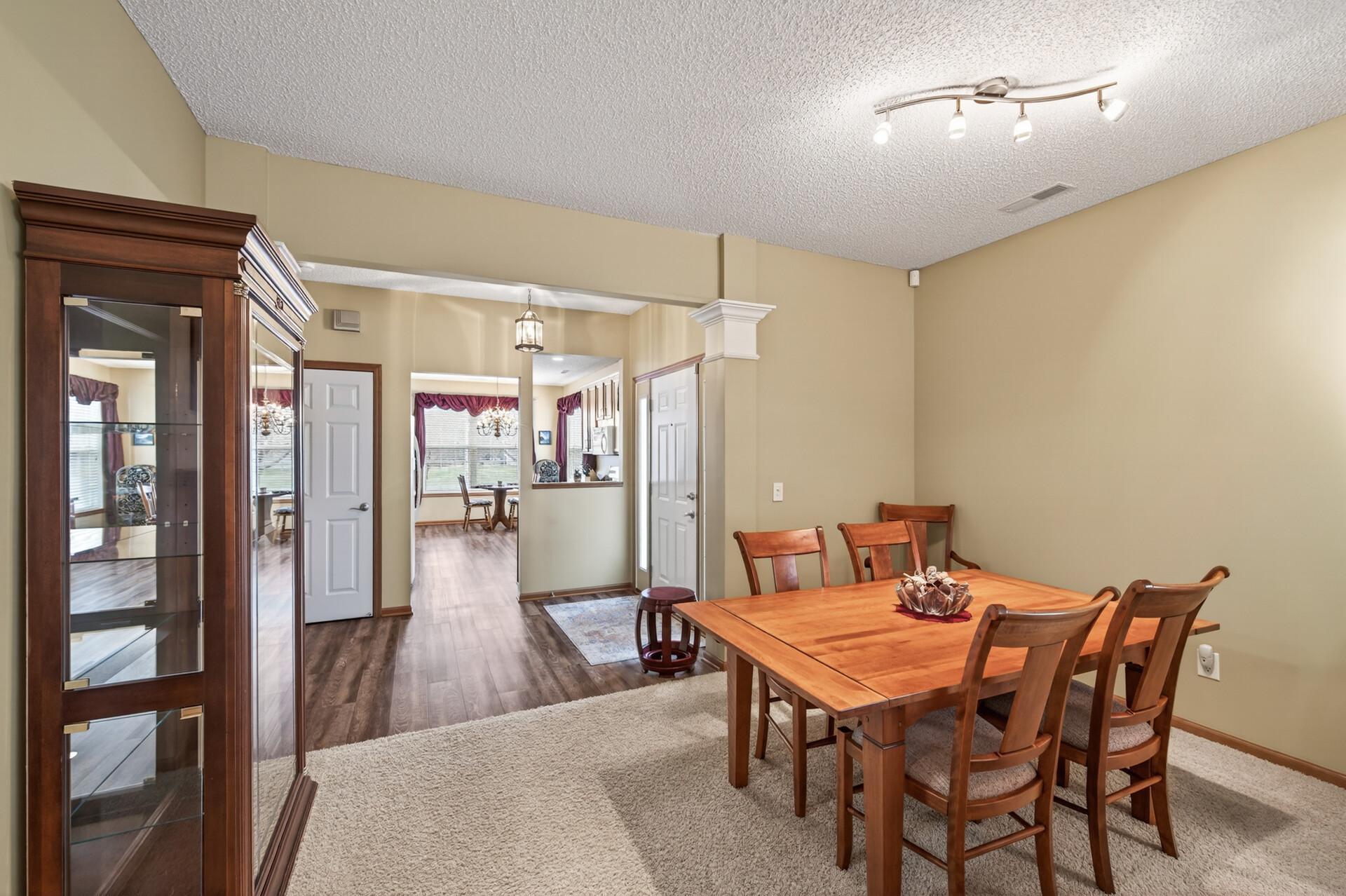 15739 Farnham Avenue N