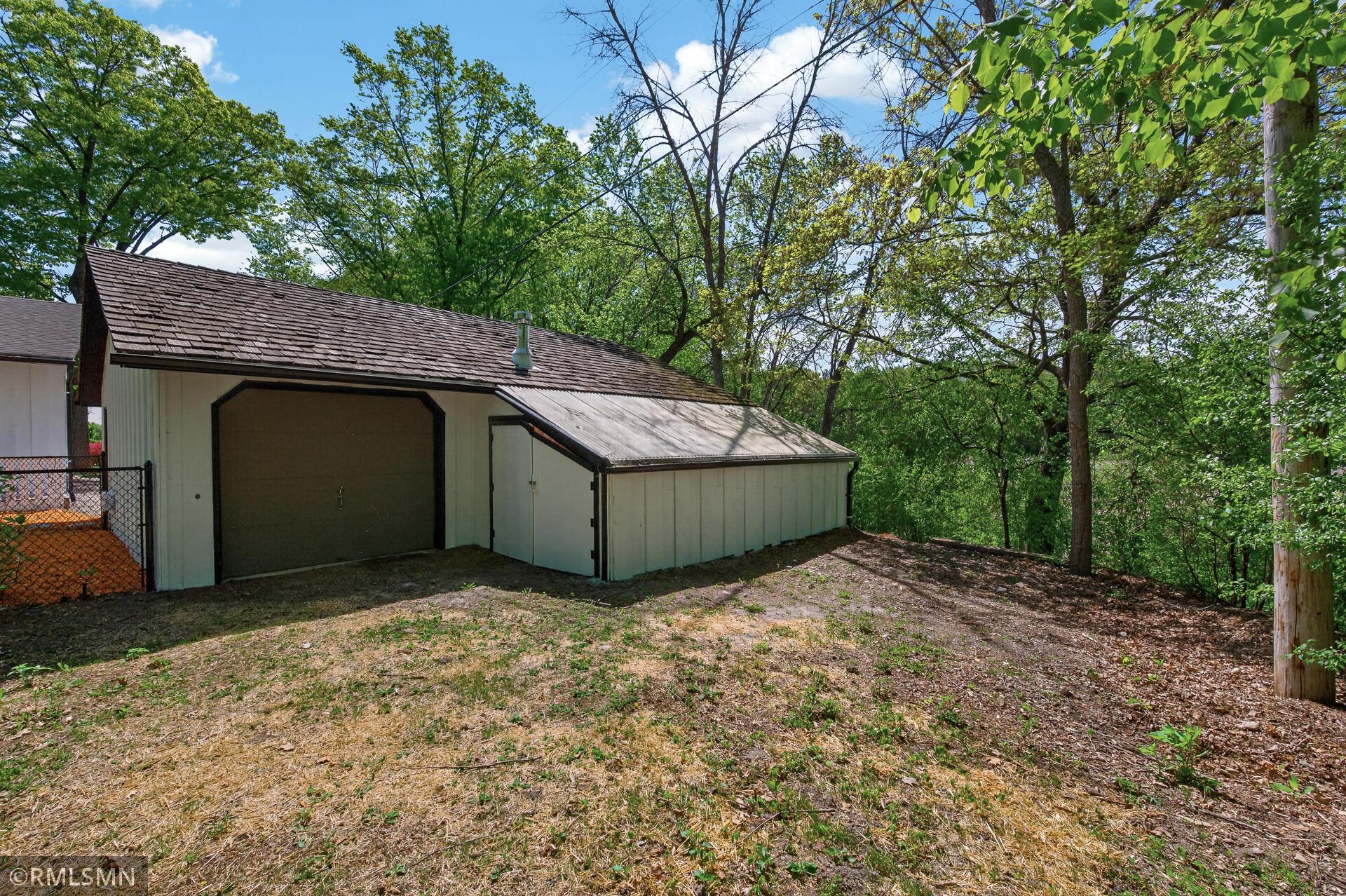 5931 Hobe Lane