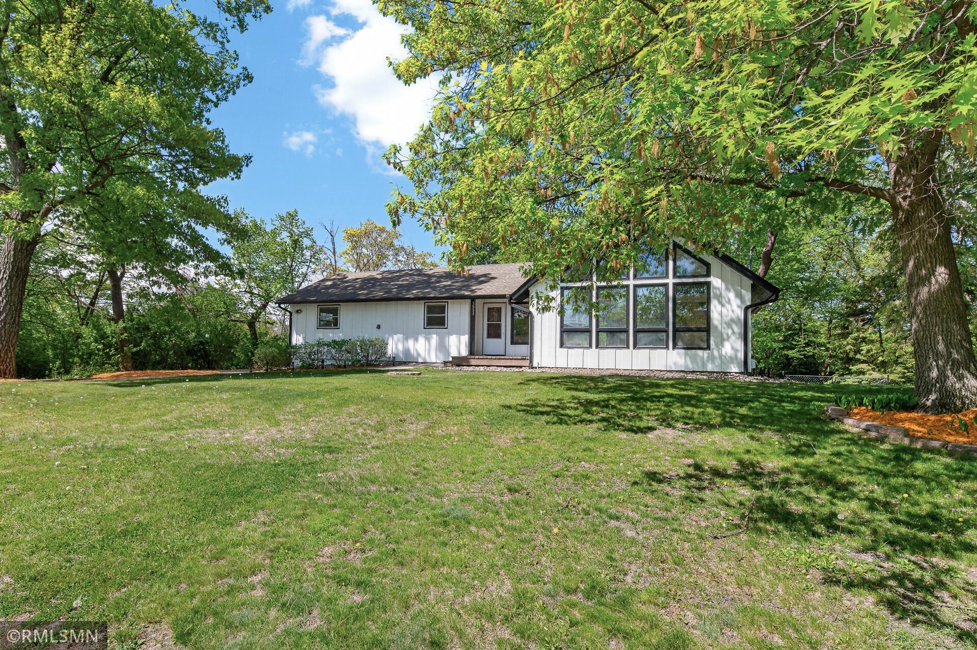 5931 Hobe Lane
