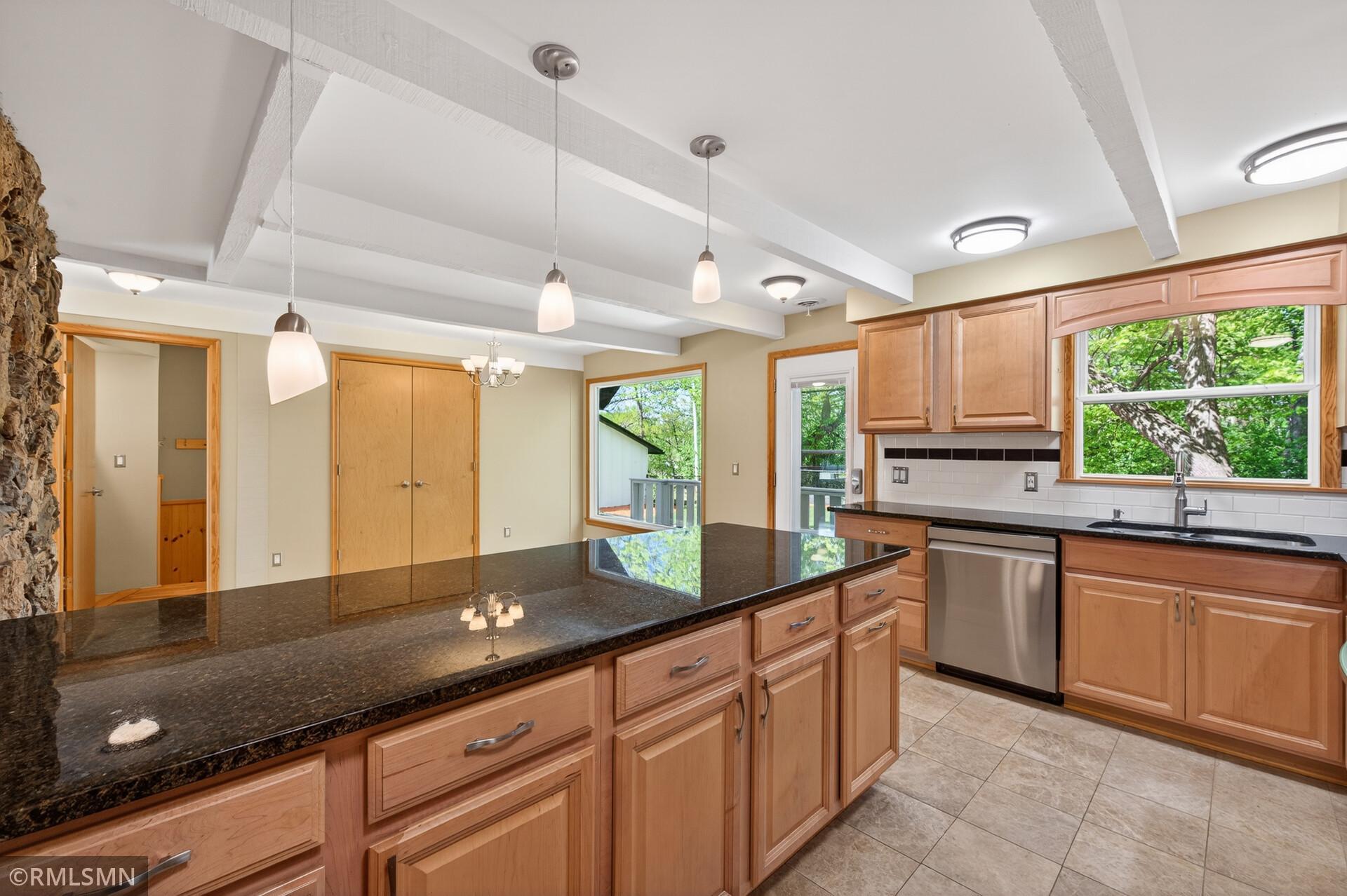 5931 Hobe Lane