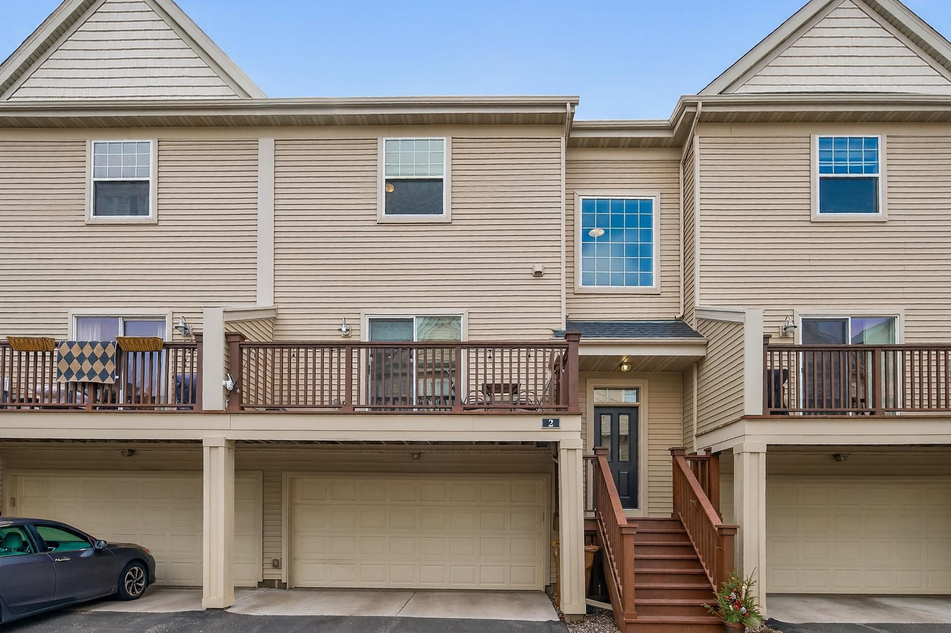 4372 Victor Path Unit: 2
