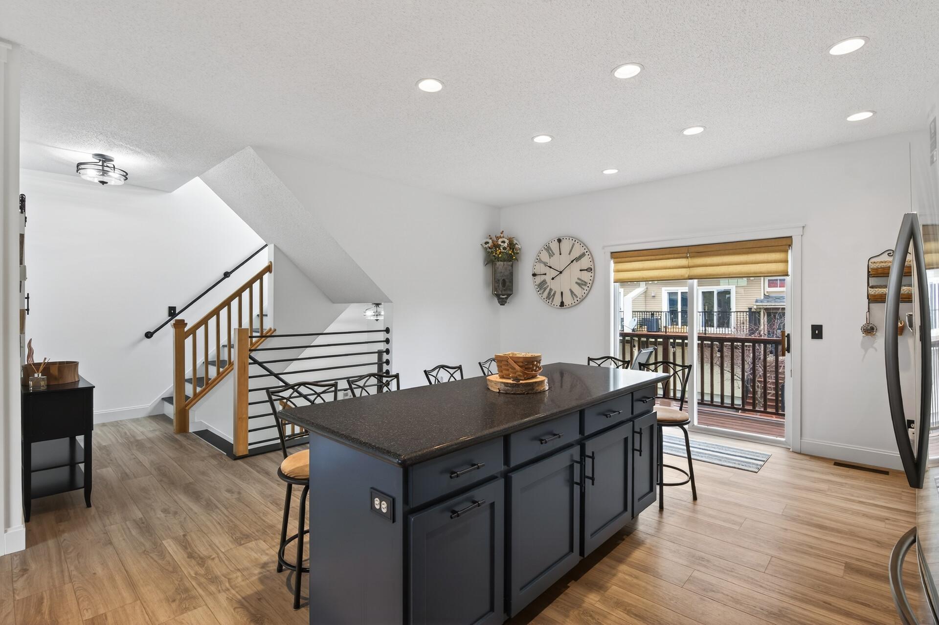 4372 Victor Path Unit: 2