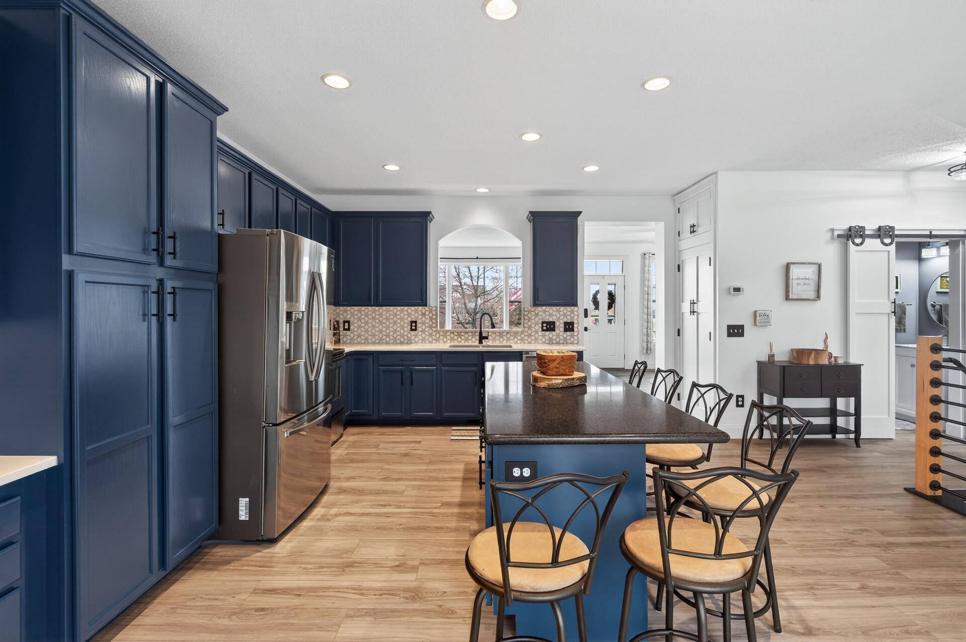 4372 Victor Path Unit: 2