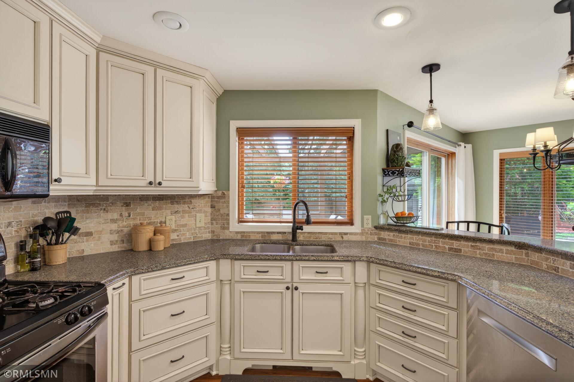 15080 Bluebird Street NW