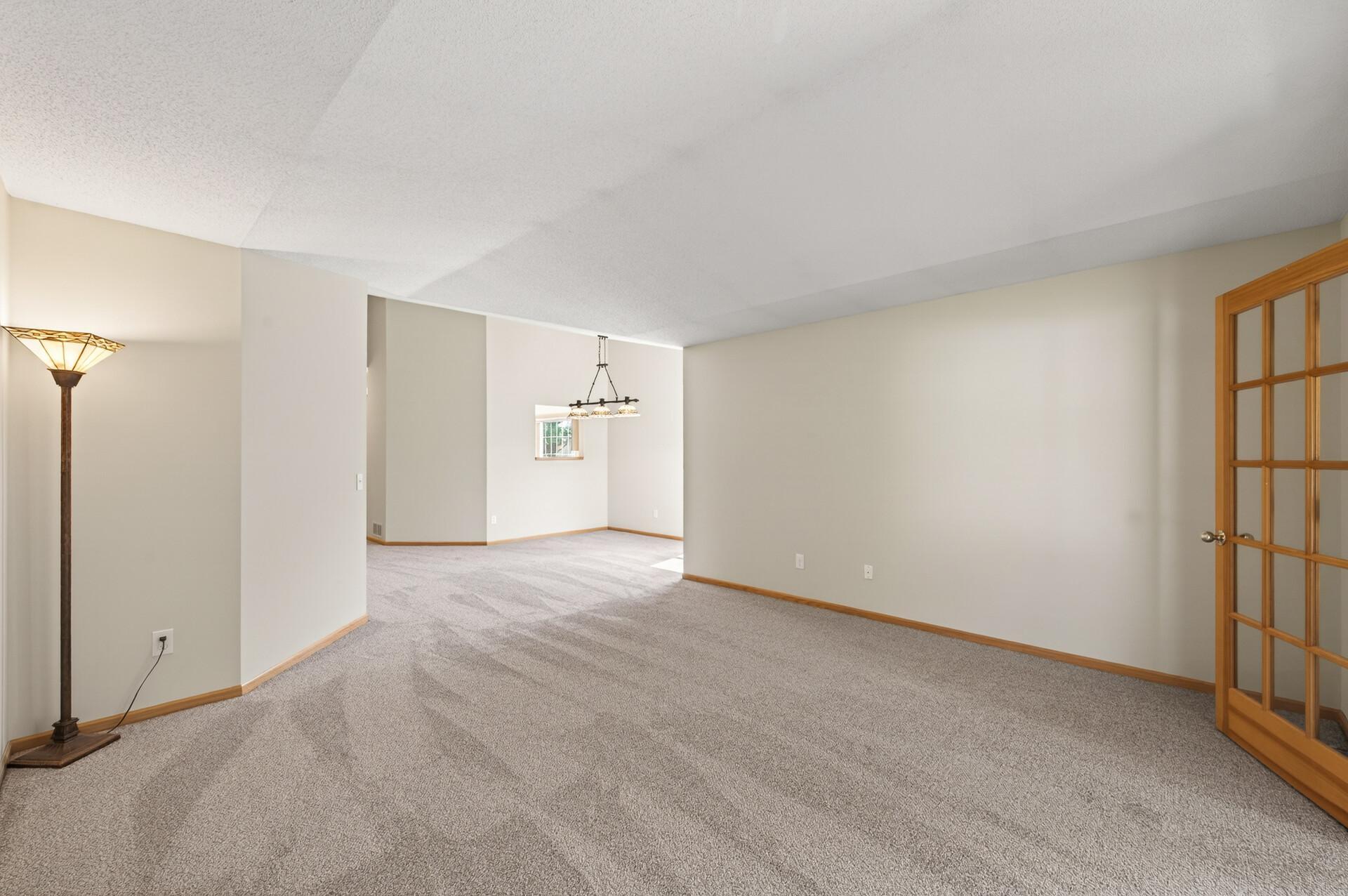 2133 Southwind Road