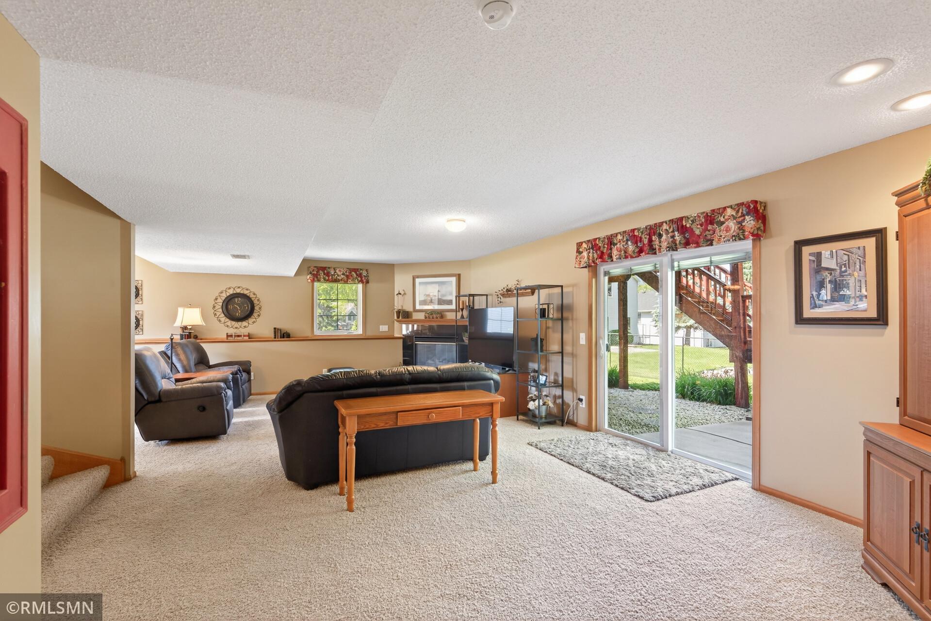 893 Marnie Circle S