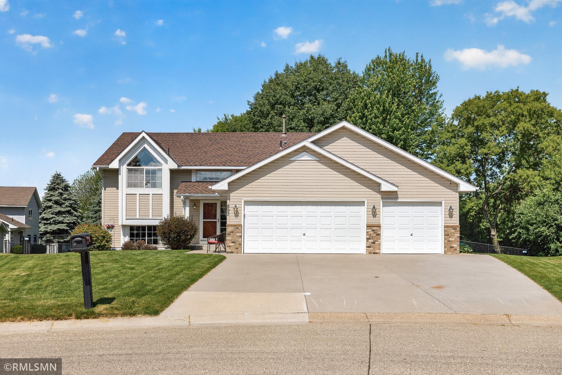 893 Marnie Circle S