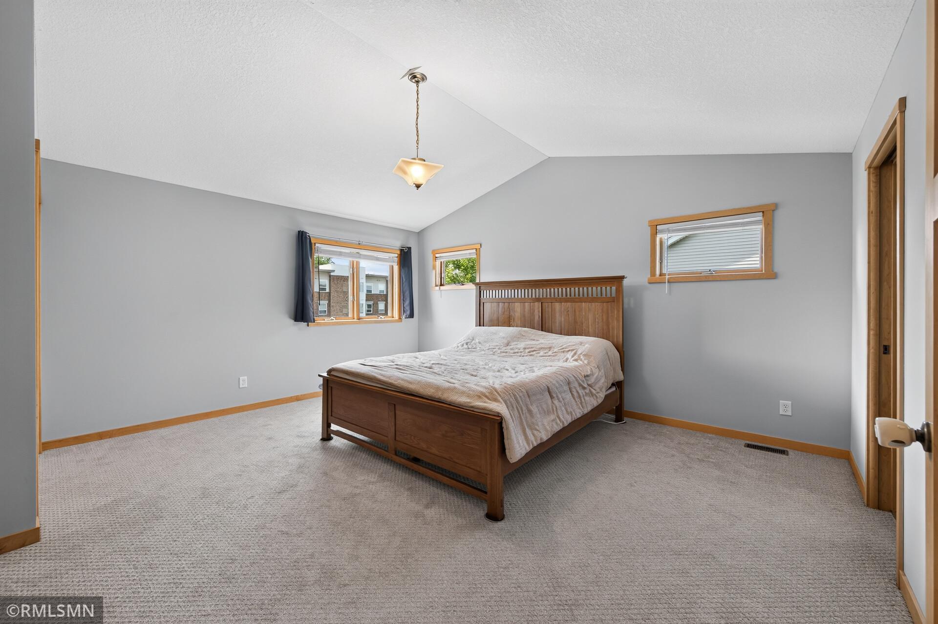 1281 County Road D Circle E