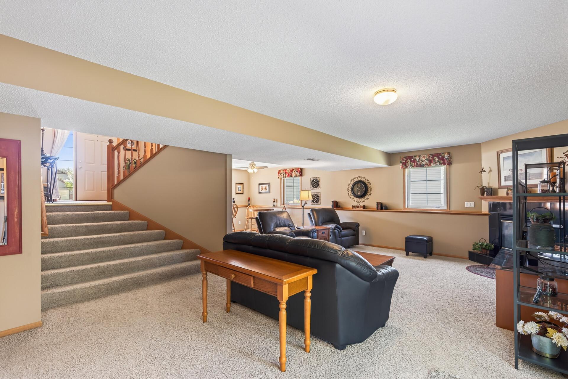 893 Marnie Circle S