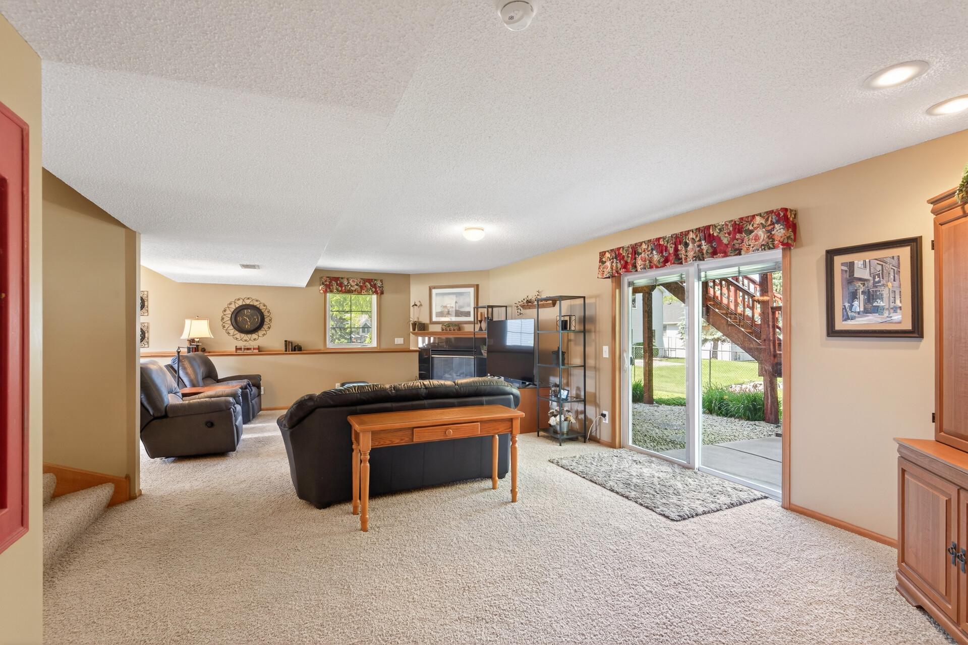893 Marnie Circle S