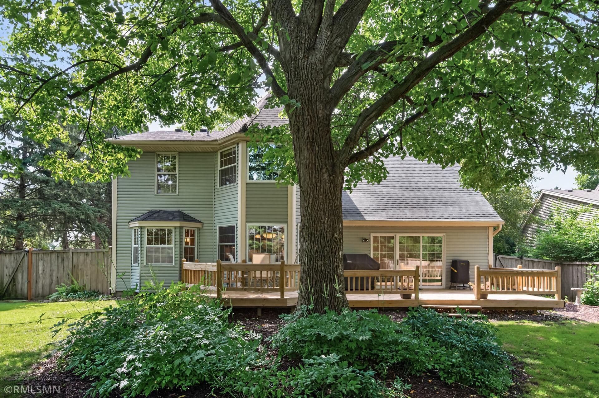 4425 Oakmede Lane