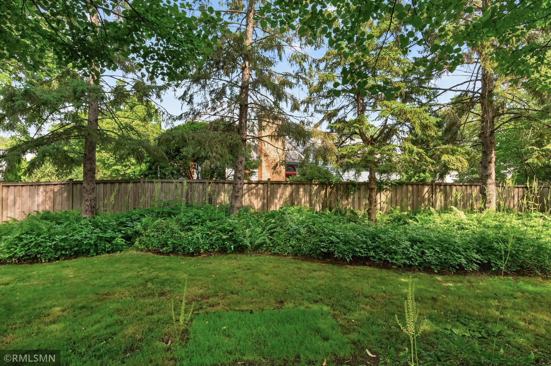4425 Oakmede Lane