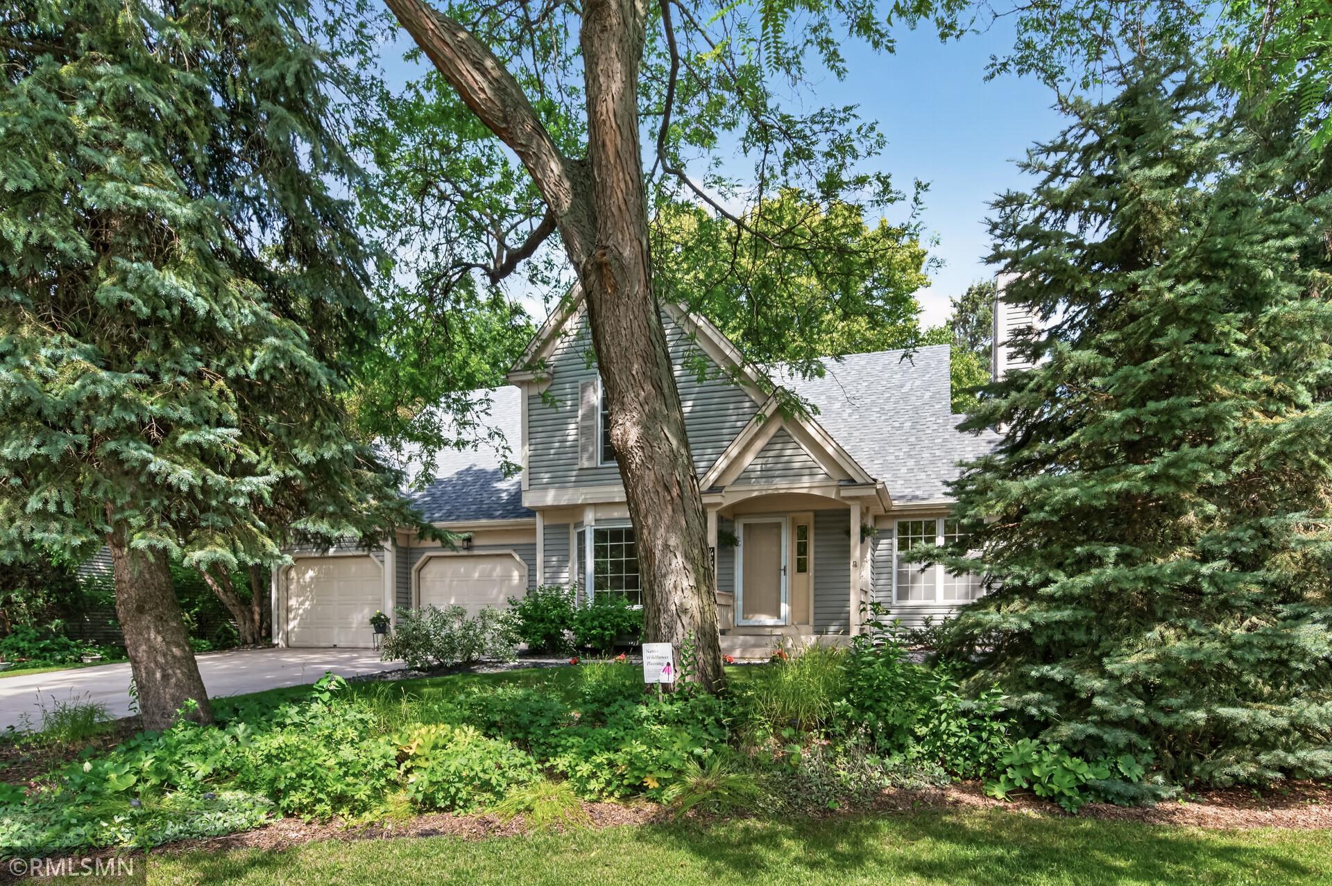 4425 Oakmede Lane