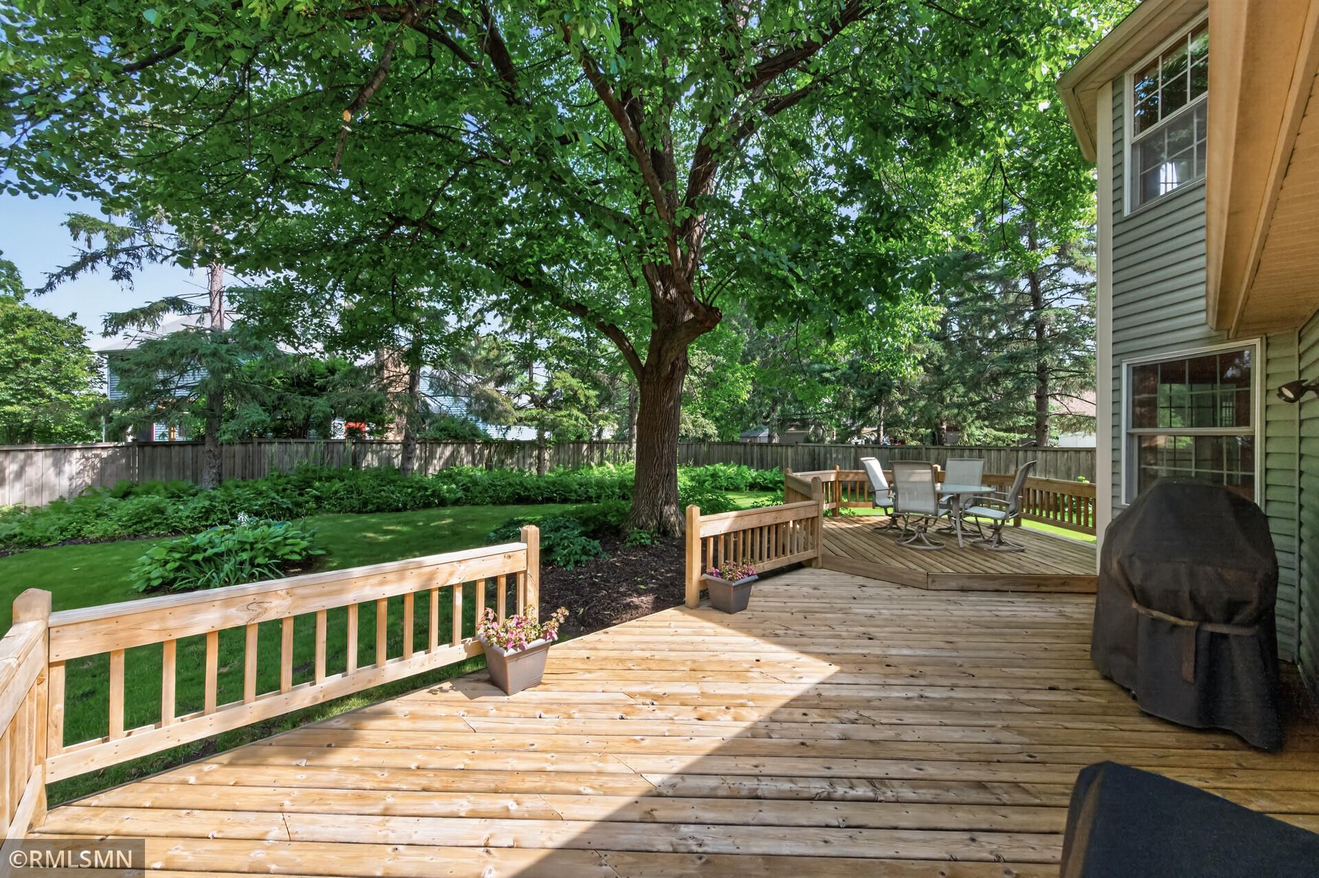4425 Oakmede Lane