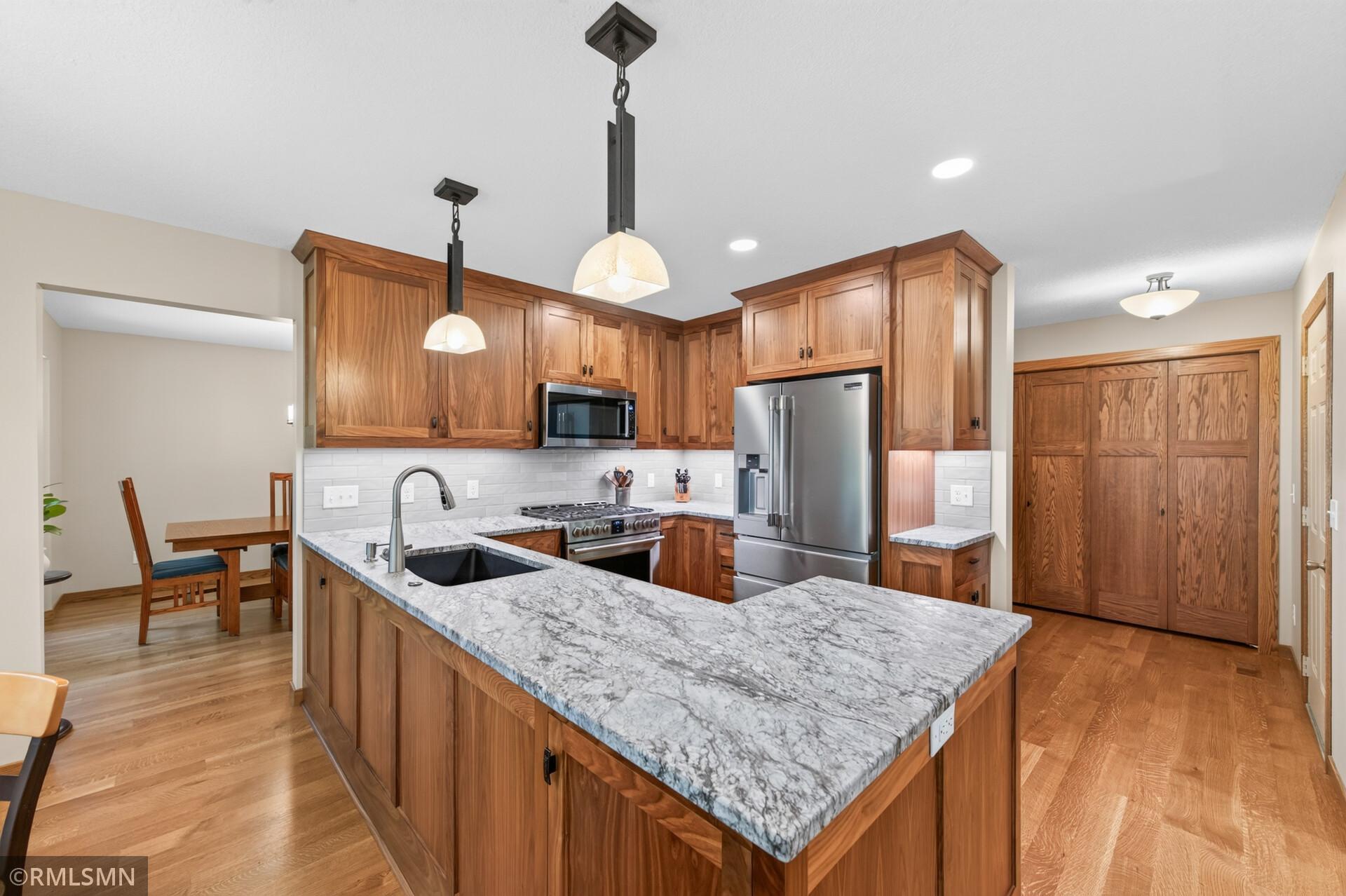 4425 Oakmede Lane