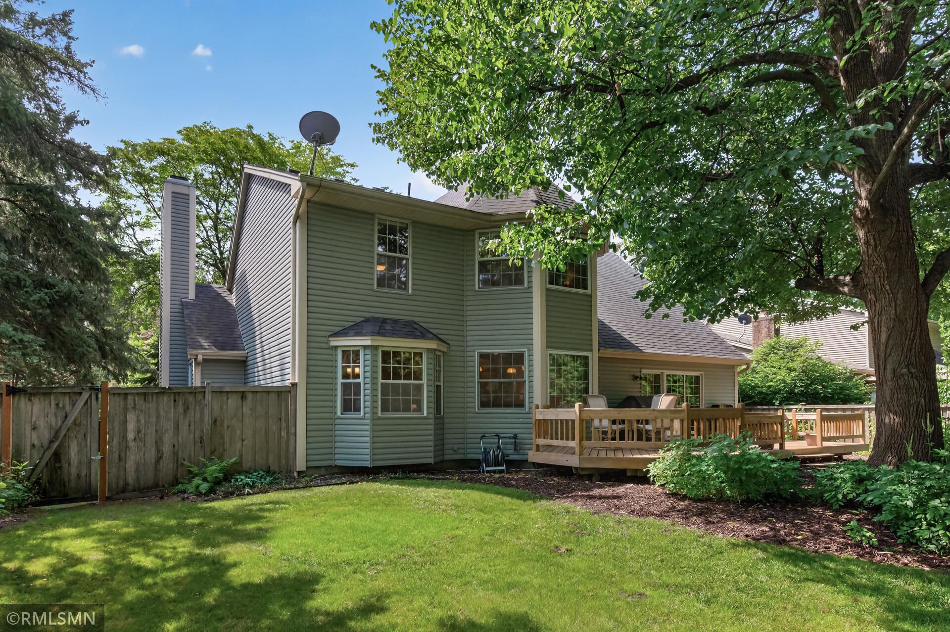 4425 Oakmede Lane