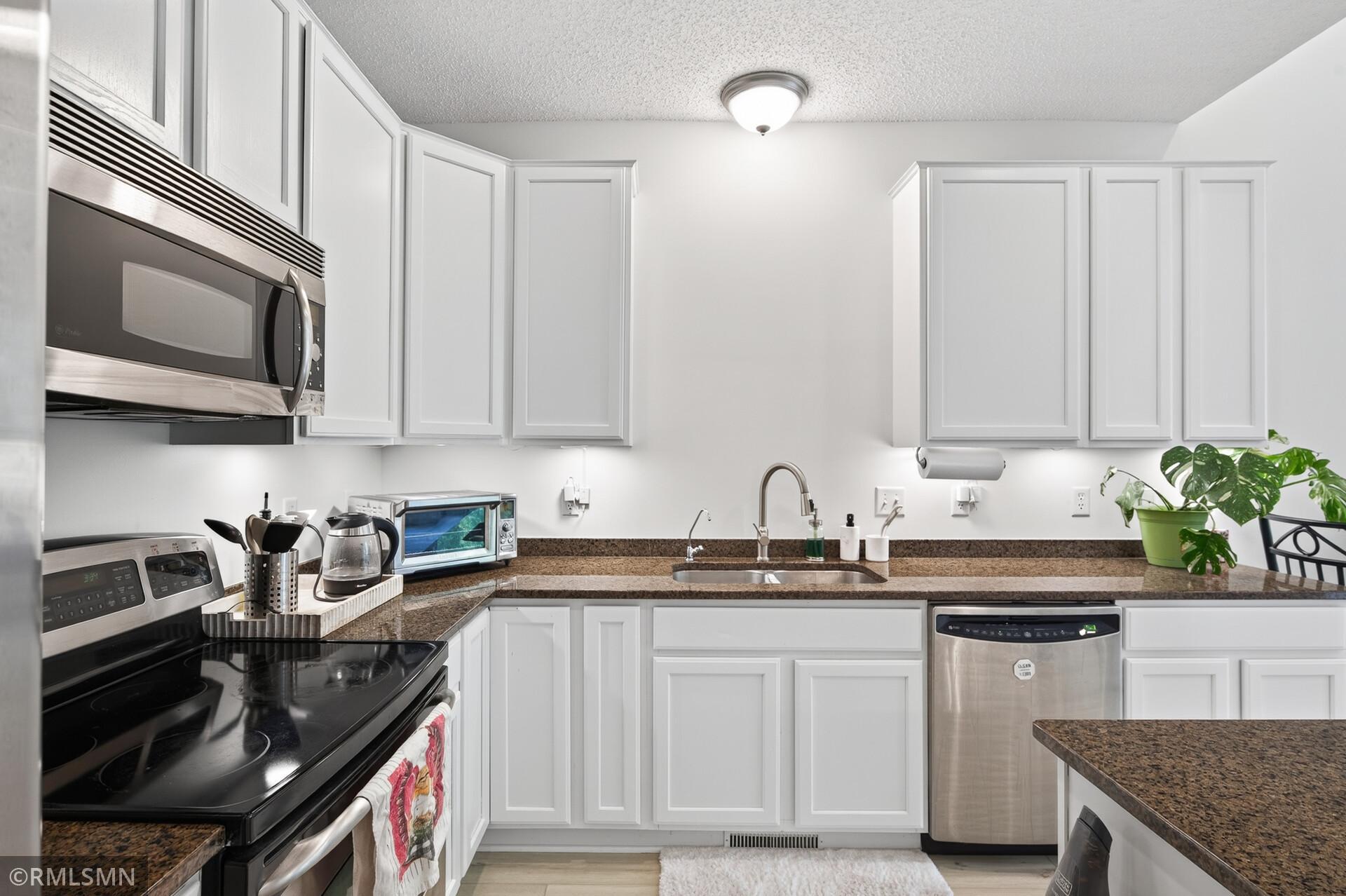 14086 Burgundy Way Unit: 1704