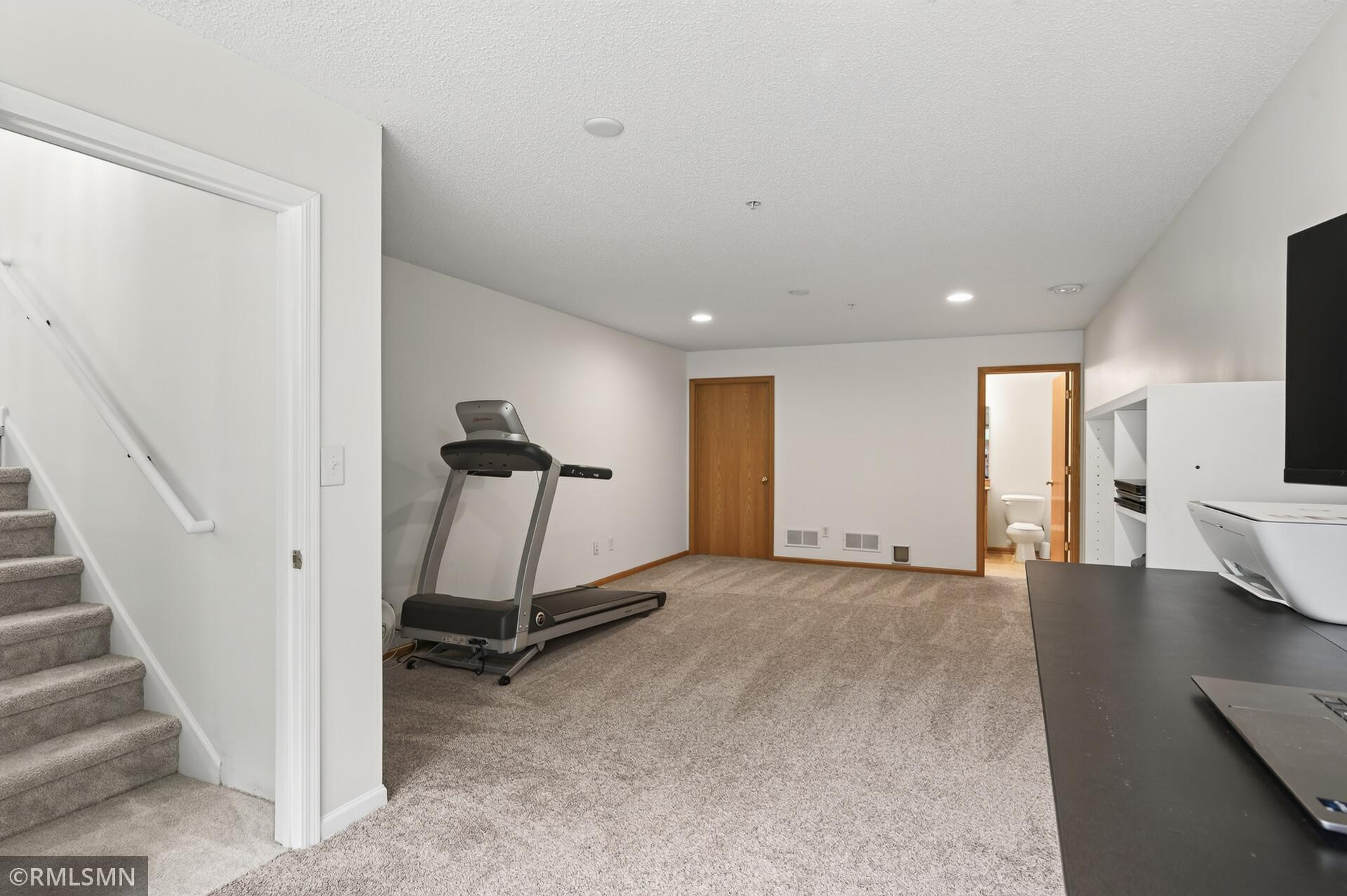 14086 Burgundy Way Unit: 1704