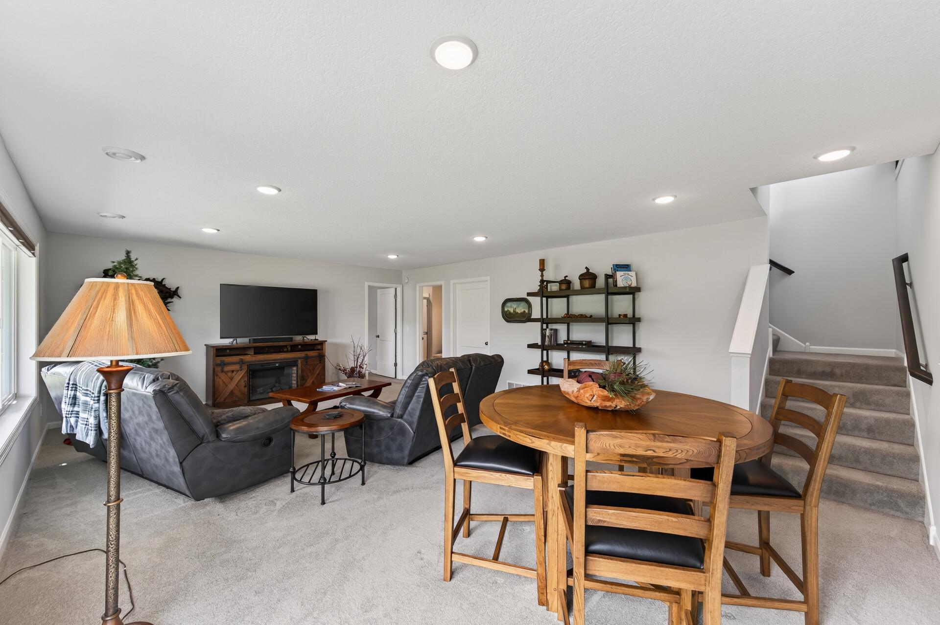 1144 Pine Hill Lane
