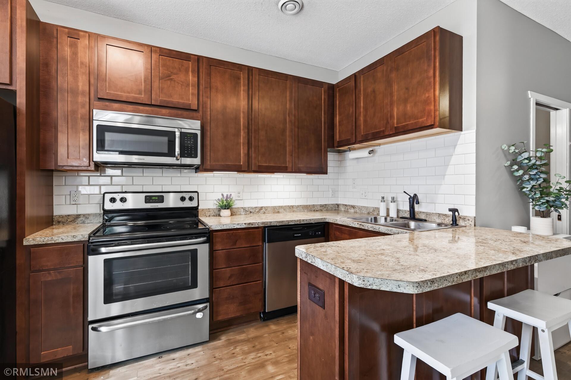 1289 County Road D Circle E Unit: A